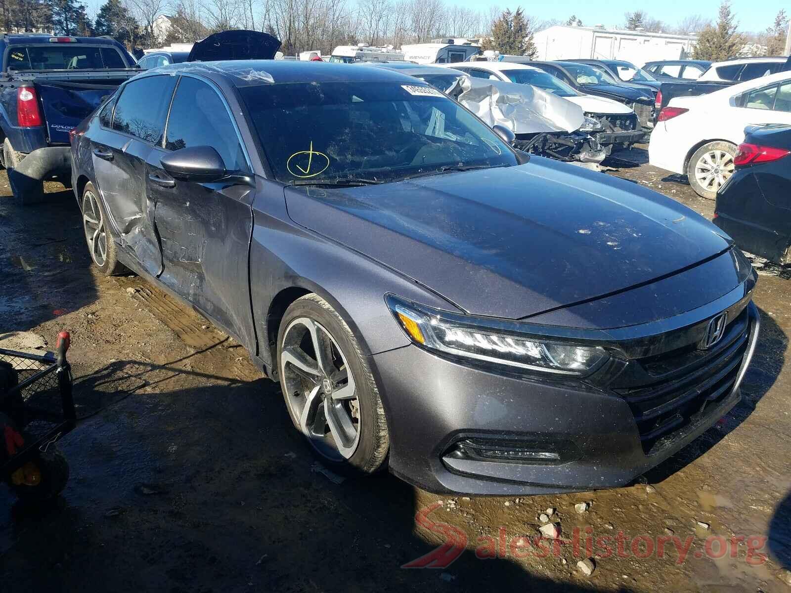 1HGCV1F3XJA128152 2018 HONDA ACCORD