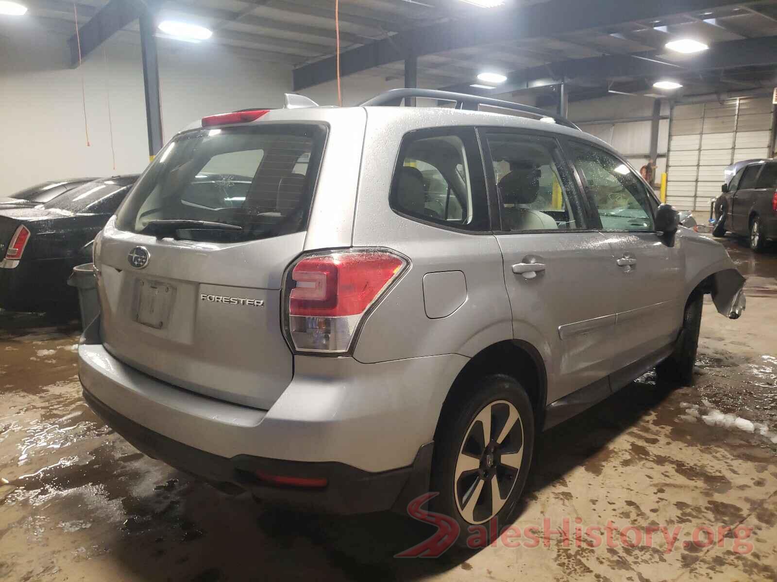 JF2SJABC0JH595875 2018 SUBARU FORESTER