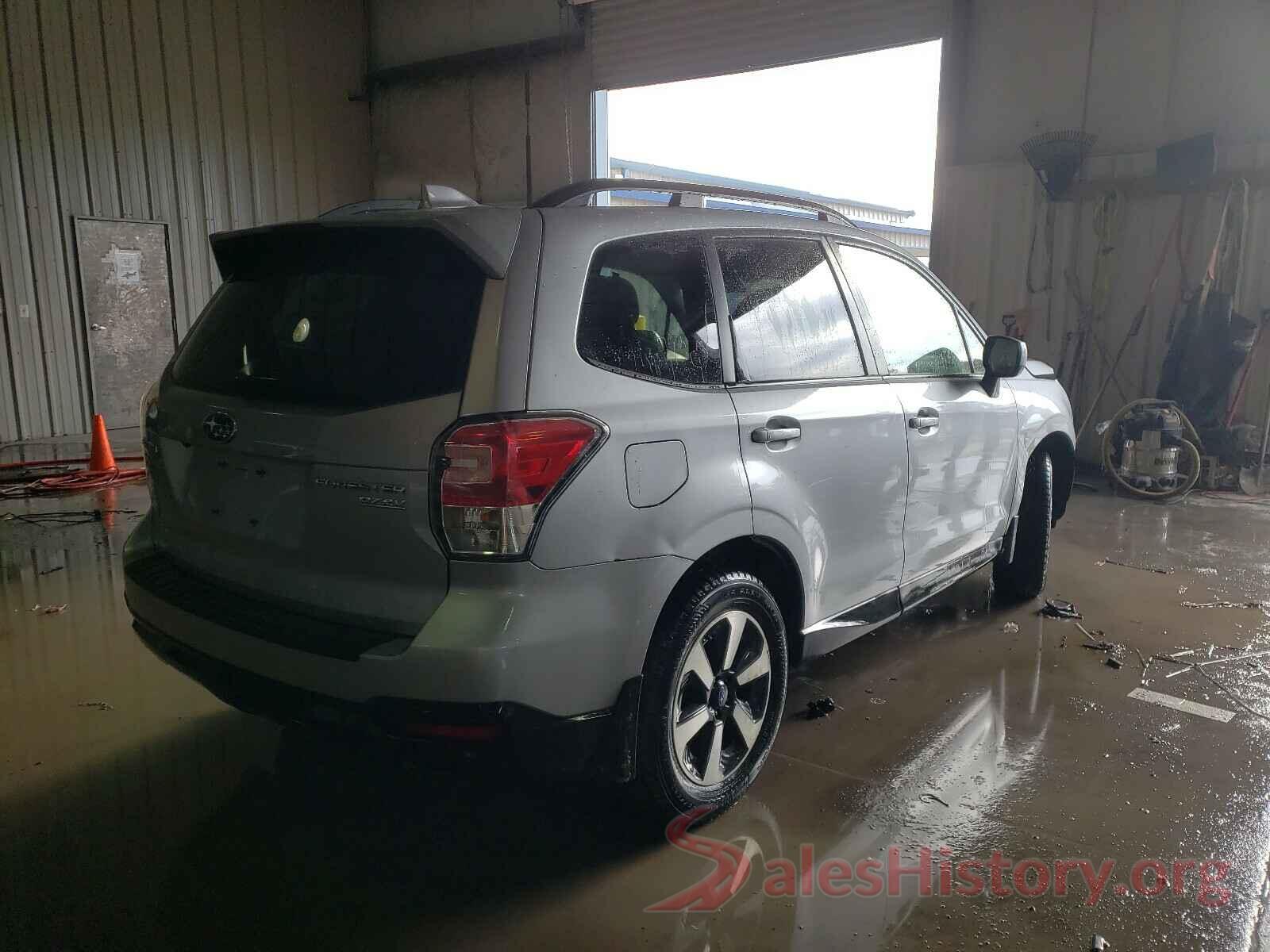 JF2SJAGC4HH503430 2017 SUBARU FORESTER