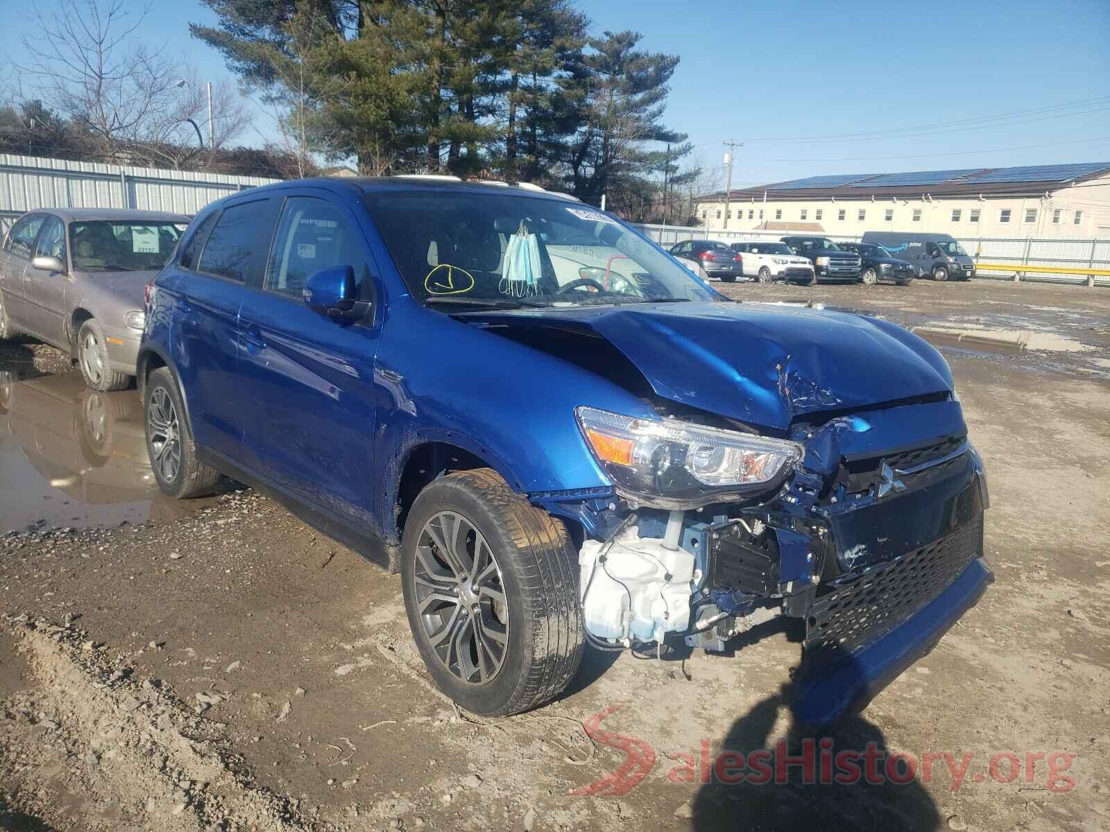 JA4AR3AU4JZ001138 2018 MITSUBISHI OUTLANDER