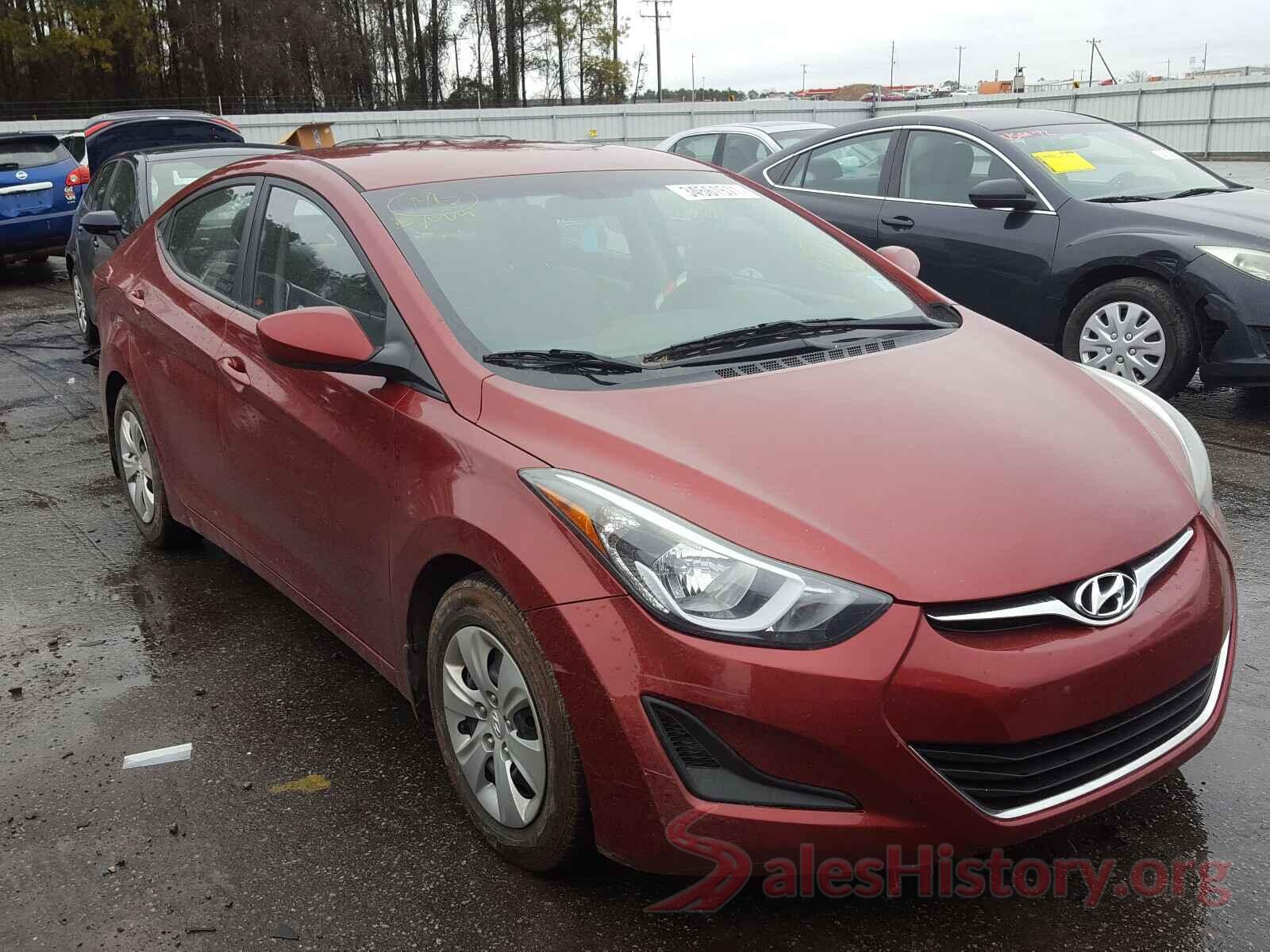 5NPDH4AE9GH697483 2016 HYUNDAI ELANTRA