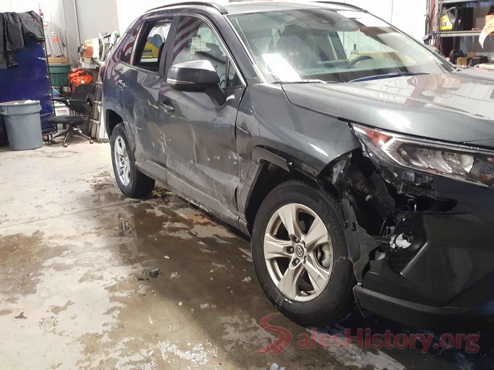 2T3P1RFV3MW160152 2021 TOYOTA RAV4