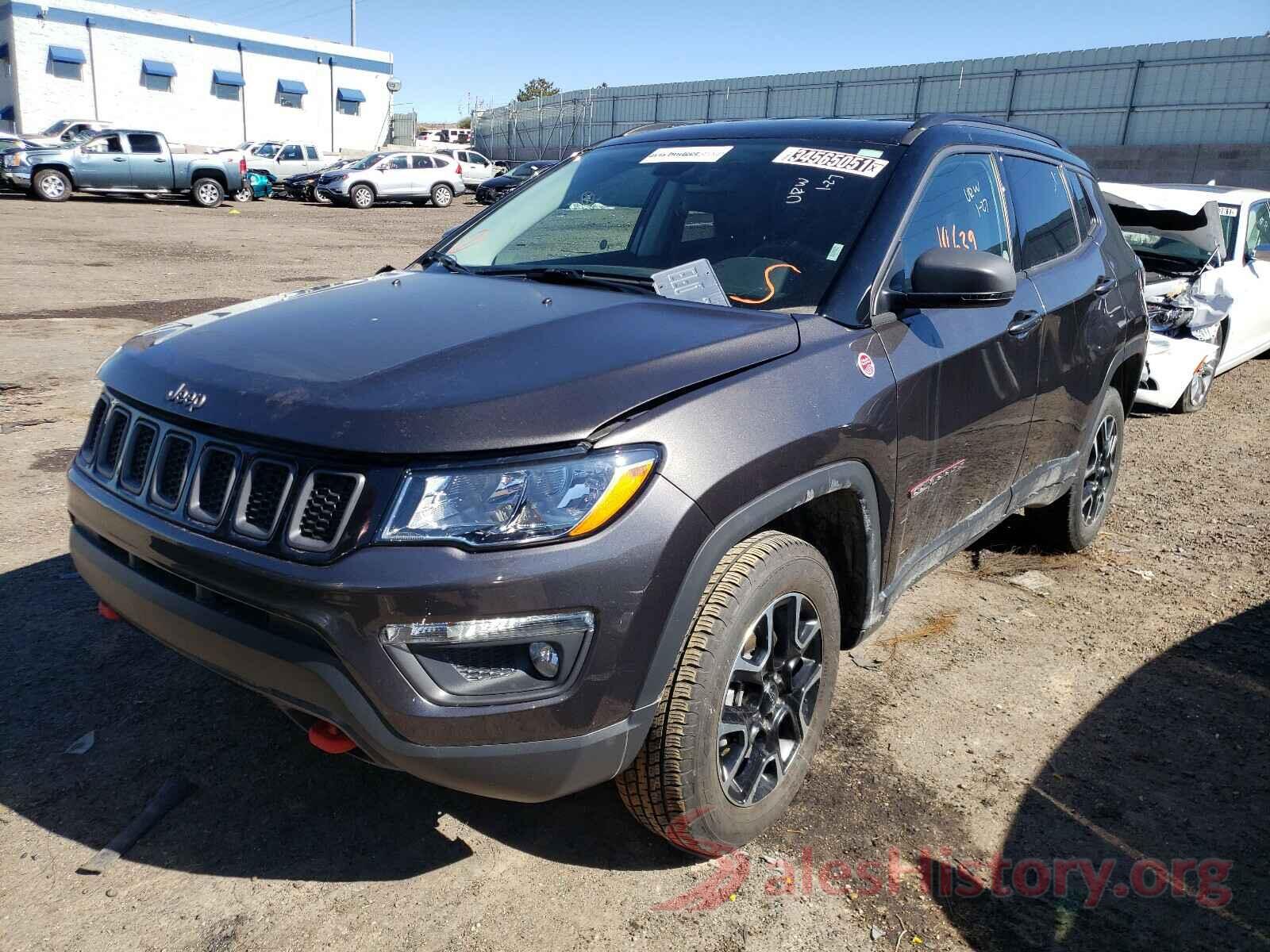 3C4NJDDBXLT207928 2020 JEEP COMPASS