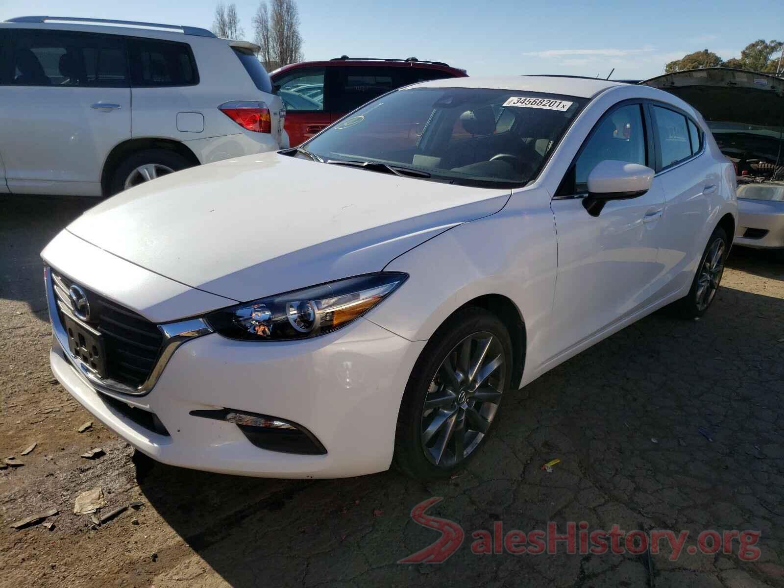 3MZBN1L37JM212539 2018 MAZDA 3