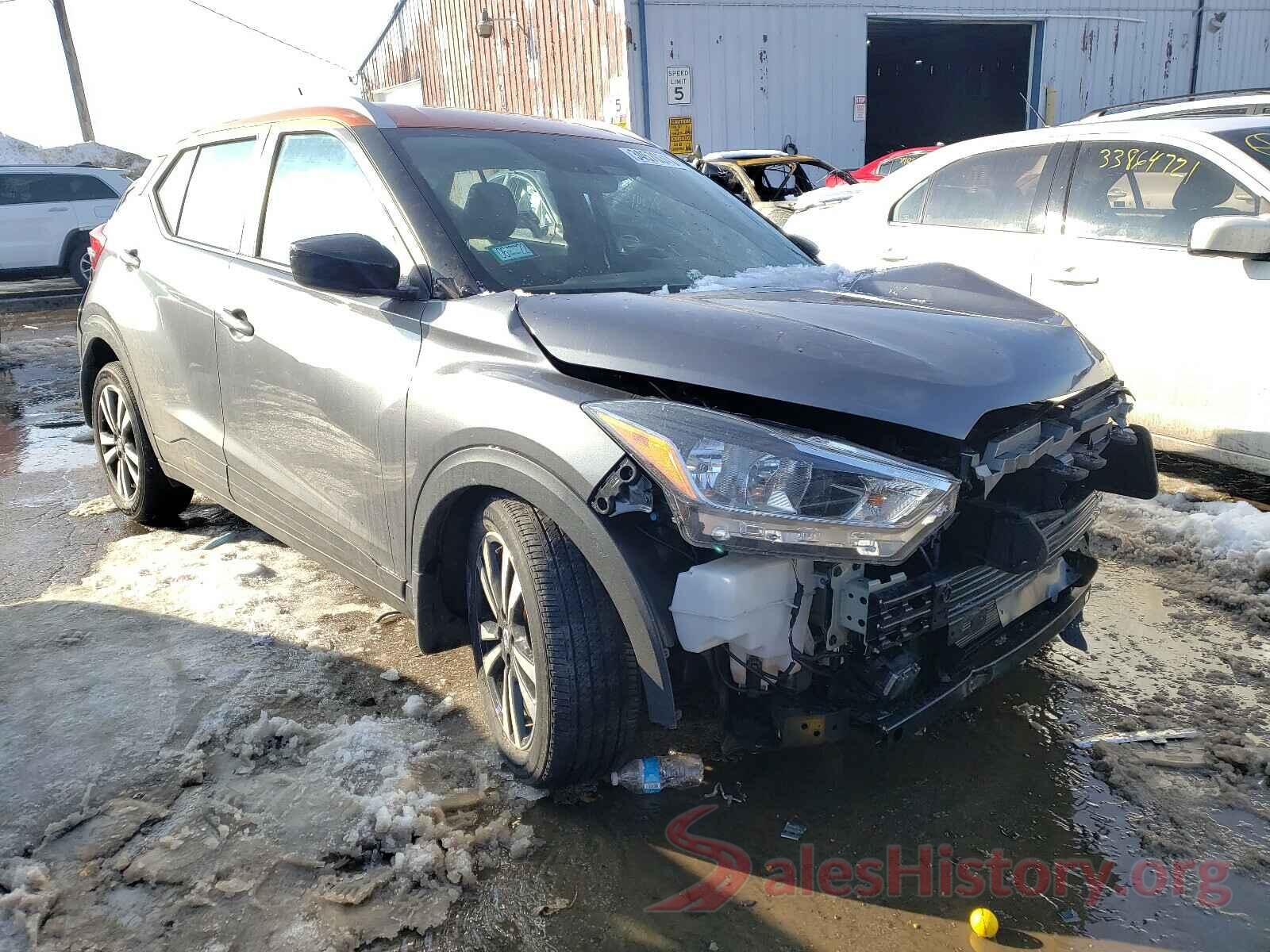 3N1CP5CU2JL542941 2018 NISSAN KICKS