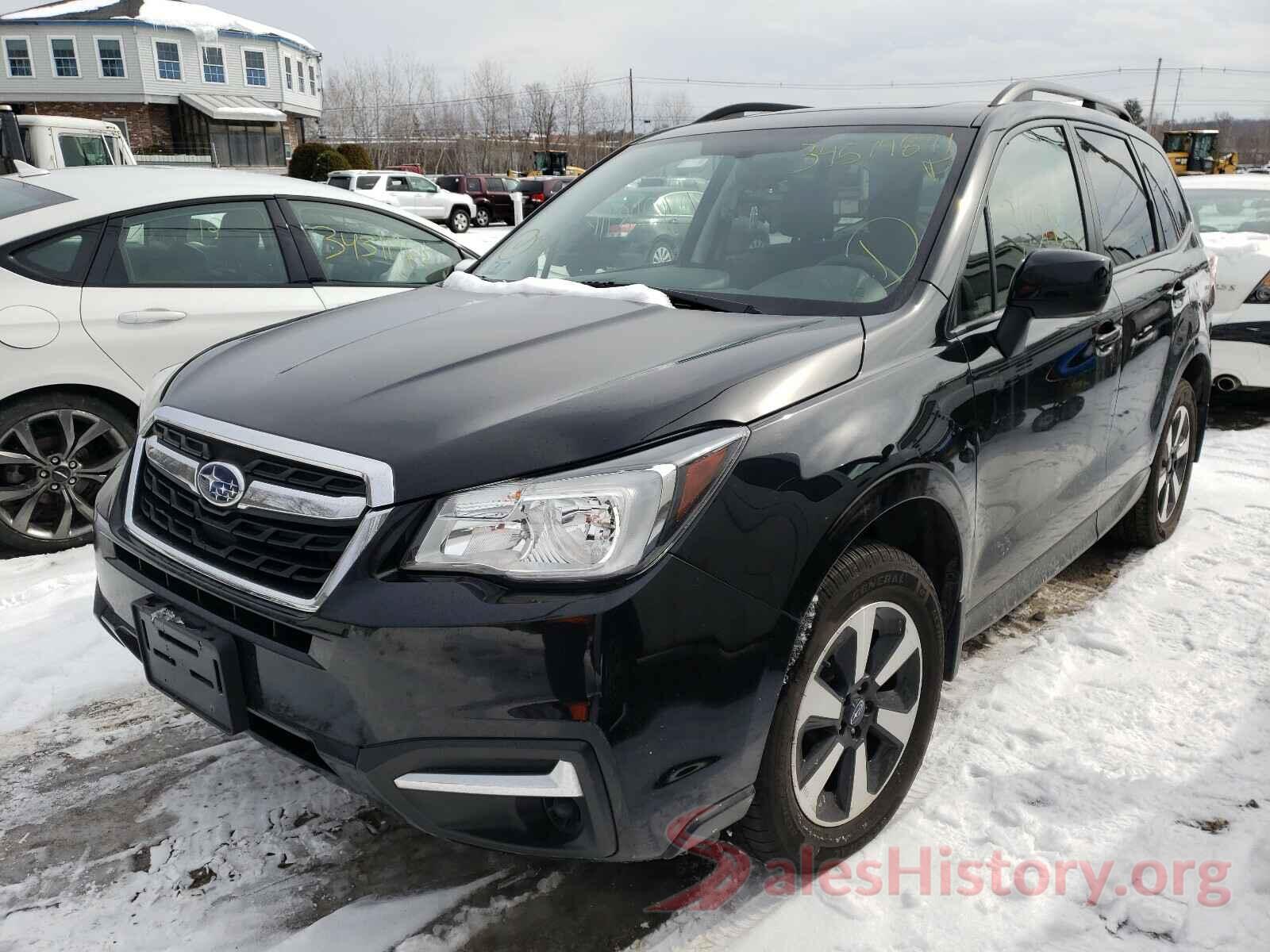 JF2SJAEC8HH408033 2017 SUBARU FORESTER