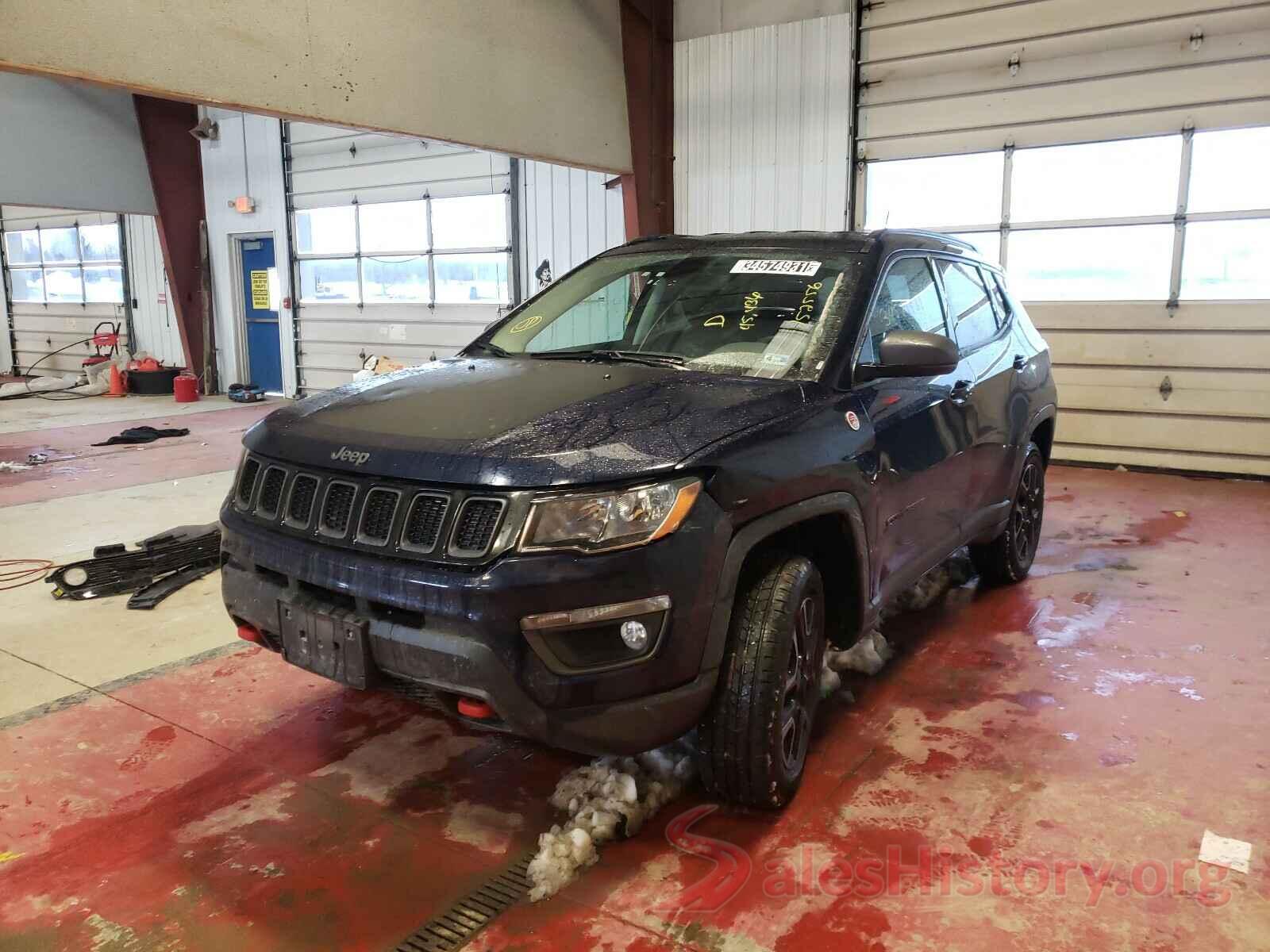 3C4NJDDB8KT752556 2019 JEEP COMPASS