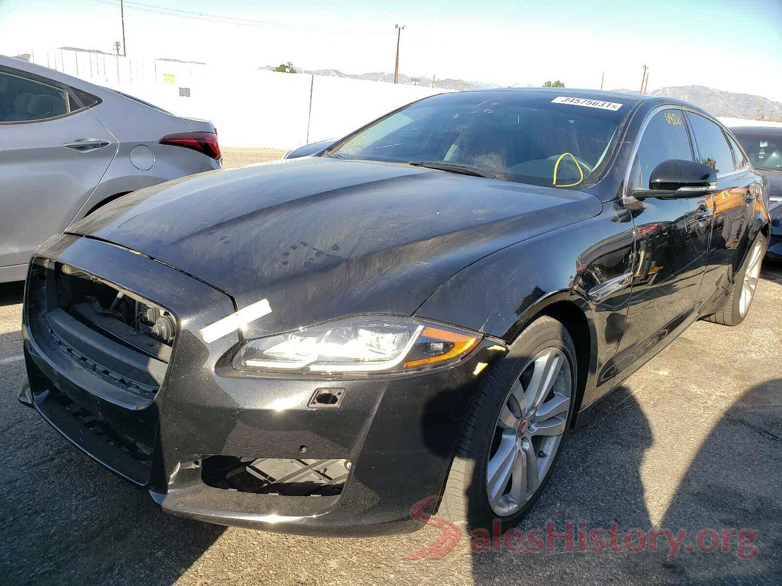 SAJWA2G74H8W07801 2017 JAGUAR XJ