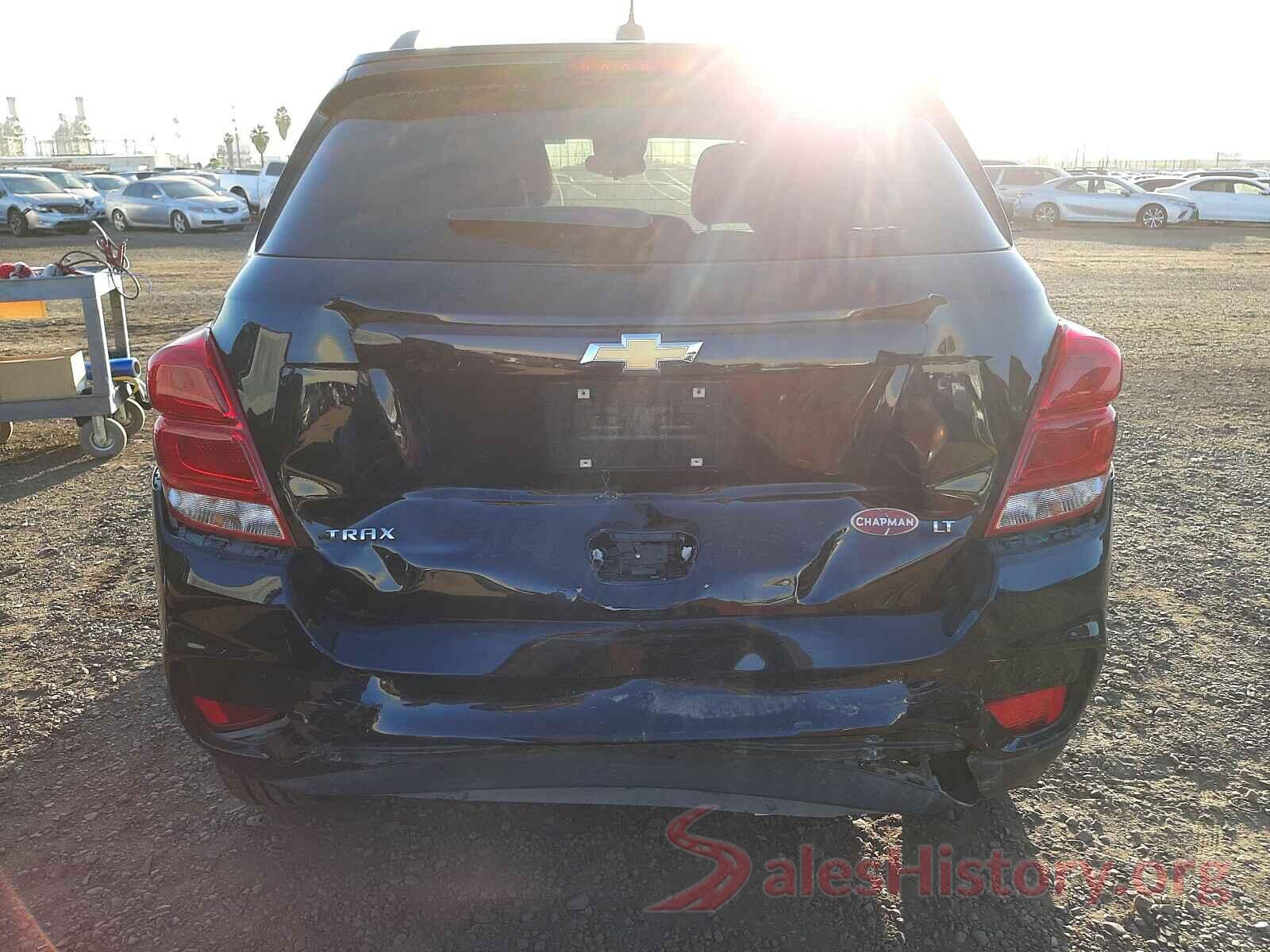 KL7CJLSB8KB879617 2019 CHEVROLET TRAX