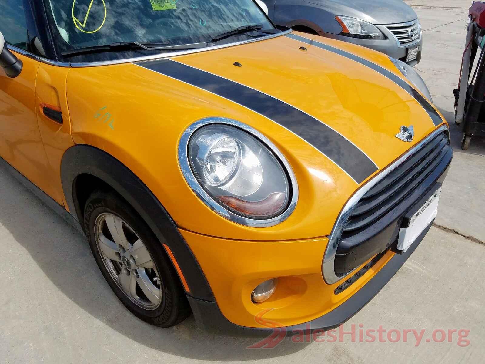 WMWXP5C50J2G64240 2018 MINI COOPER