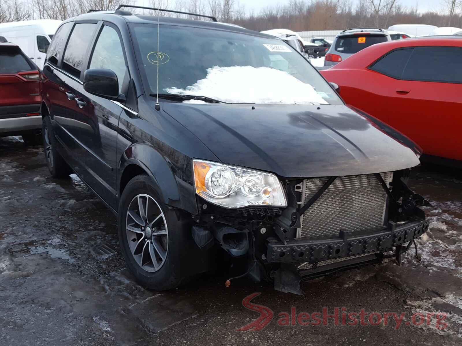 2C4RDGBG5HR695835 2017 DODGE GRAND CARA