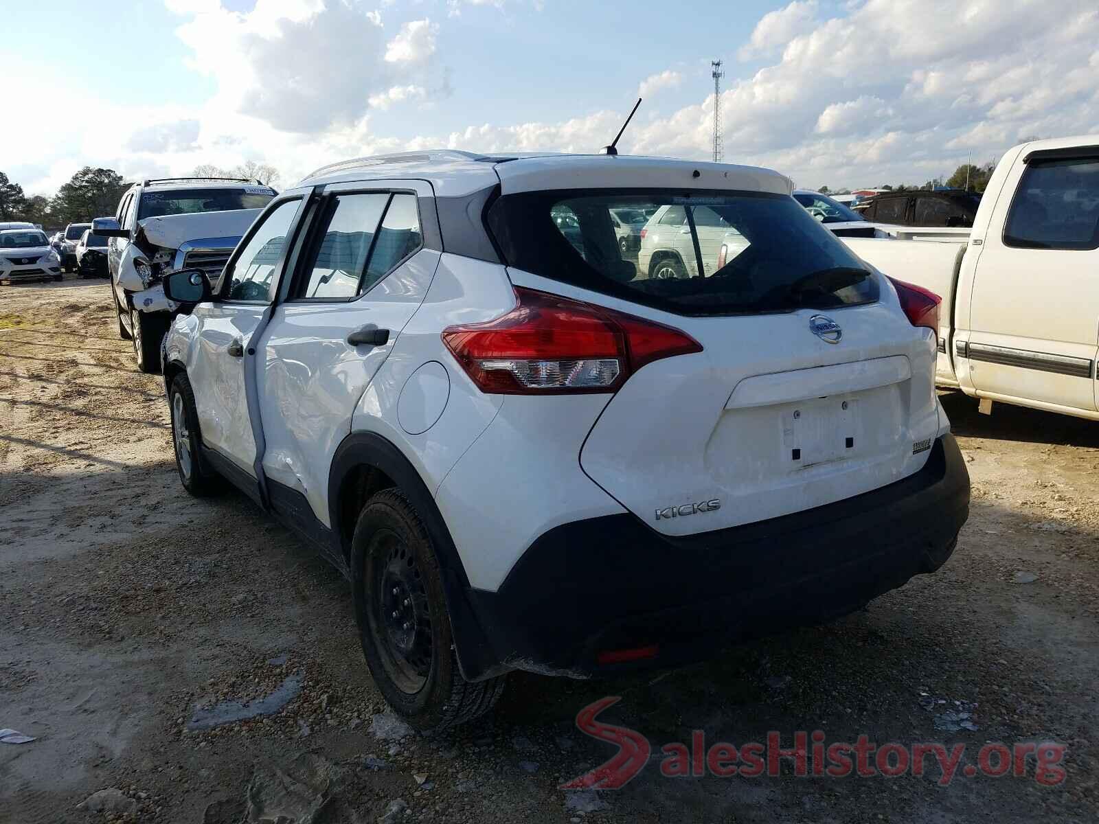 3N1CP5CU8JL500693 2018 NISSAN KICKS