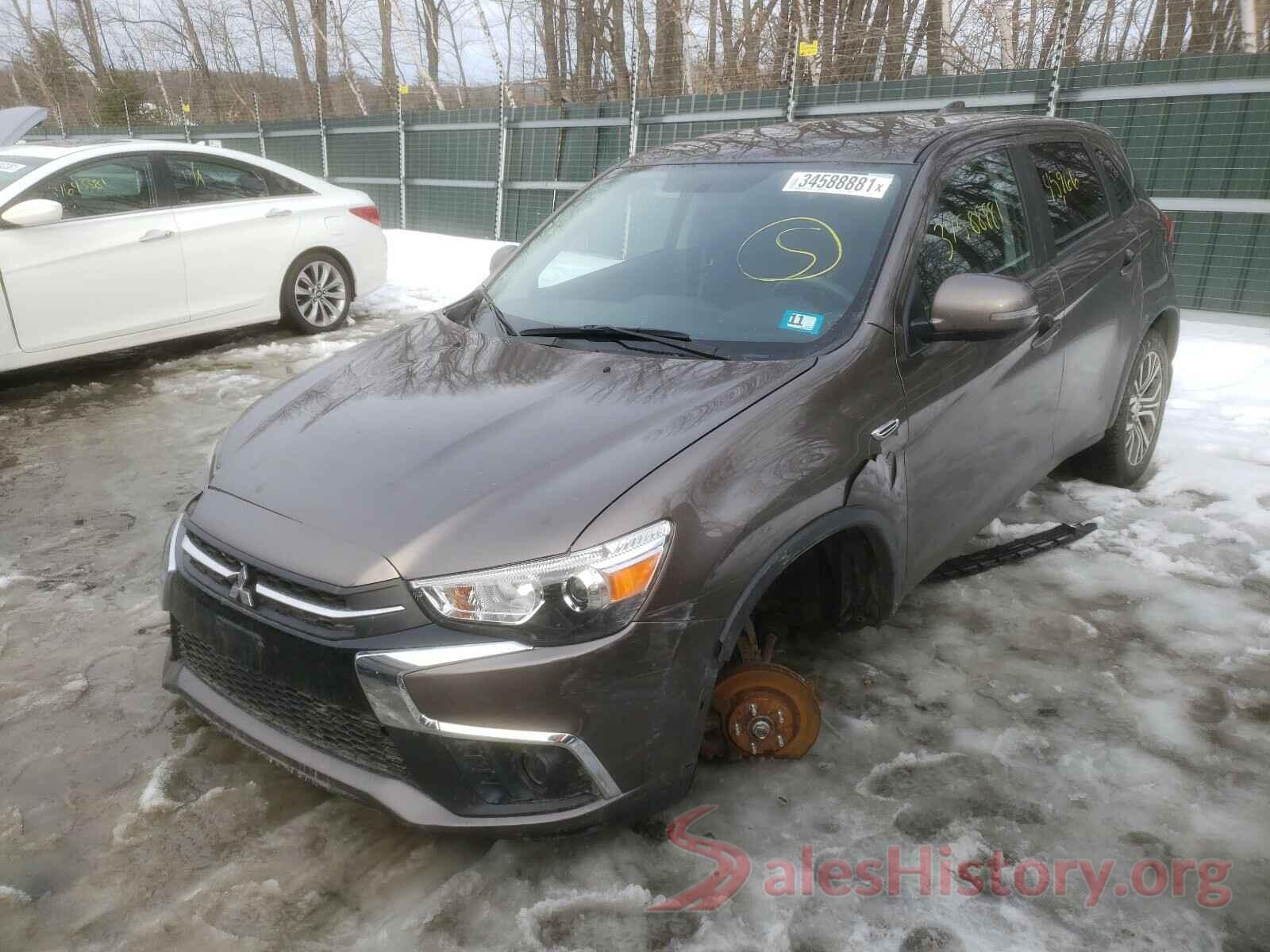 JA4AR3AUXJU021715 2018 MITSUBISHI OUTLANDER