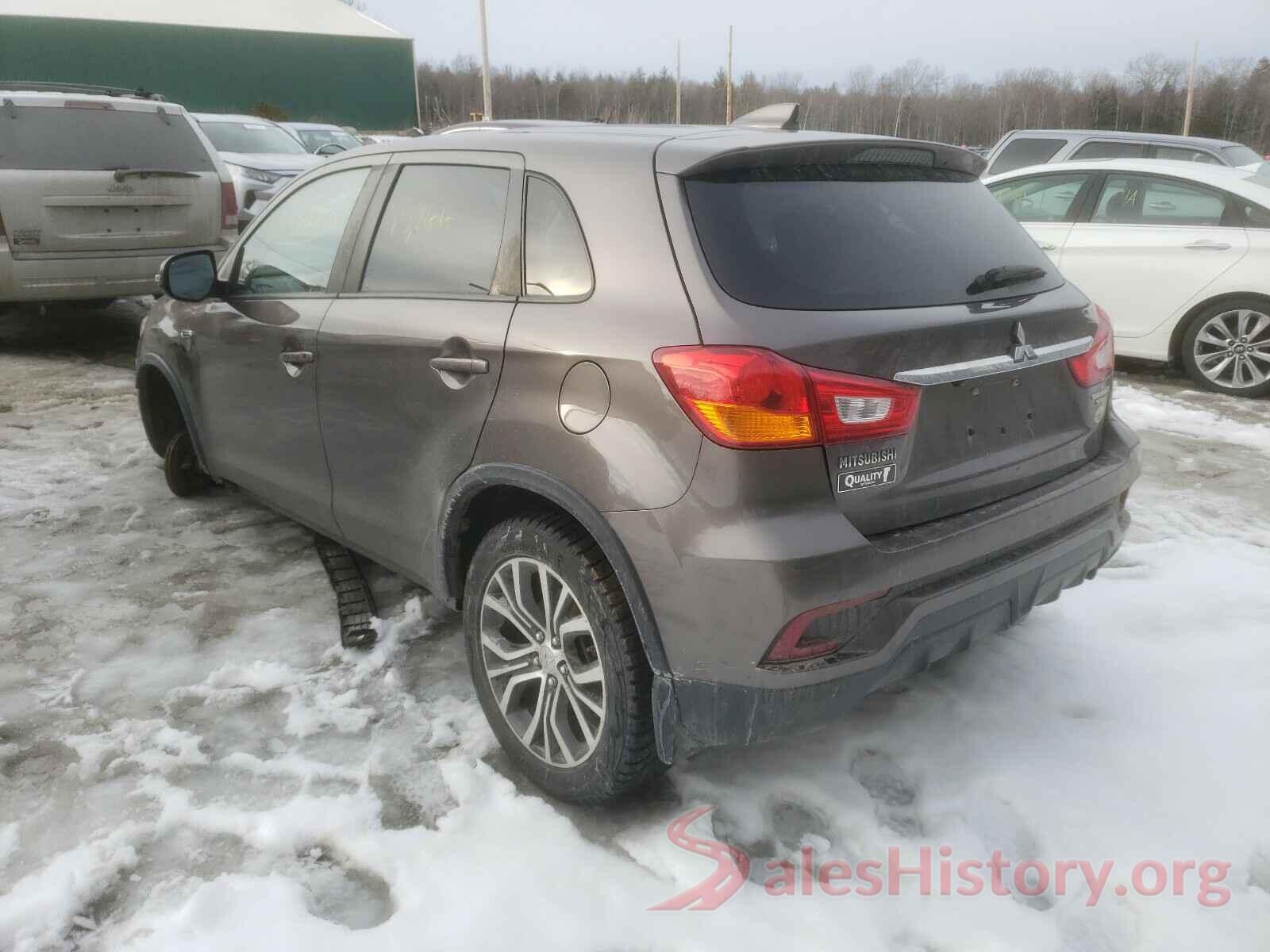 JA4AR3AUXJU021715 2018 MITSUBISHI OUTLANDER