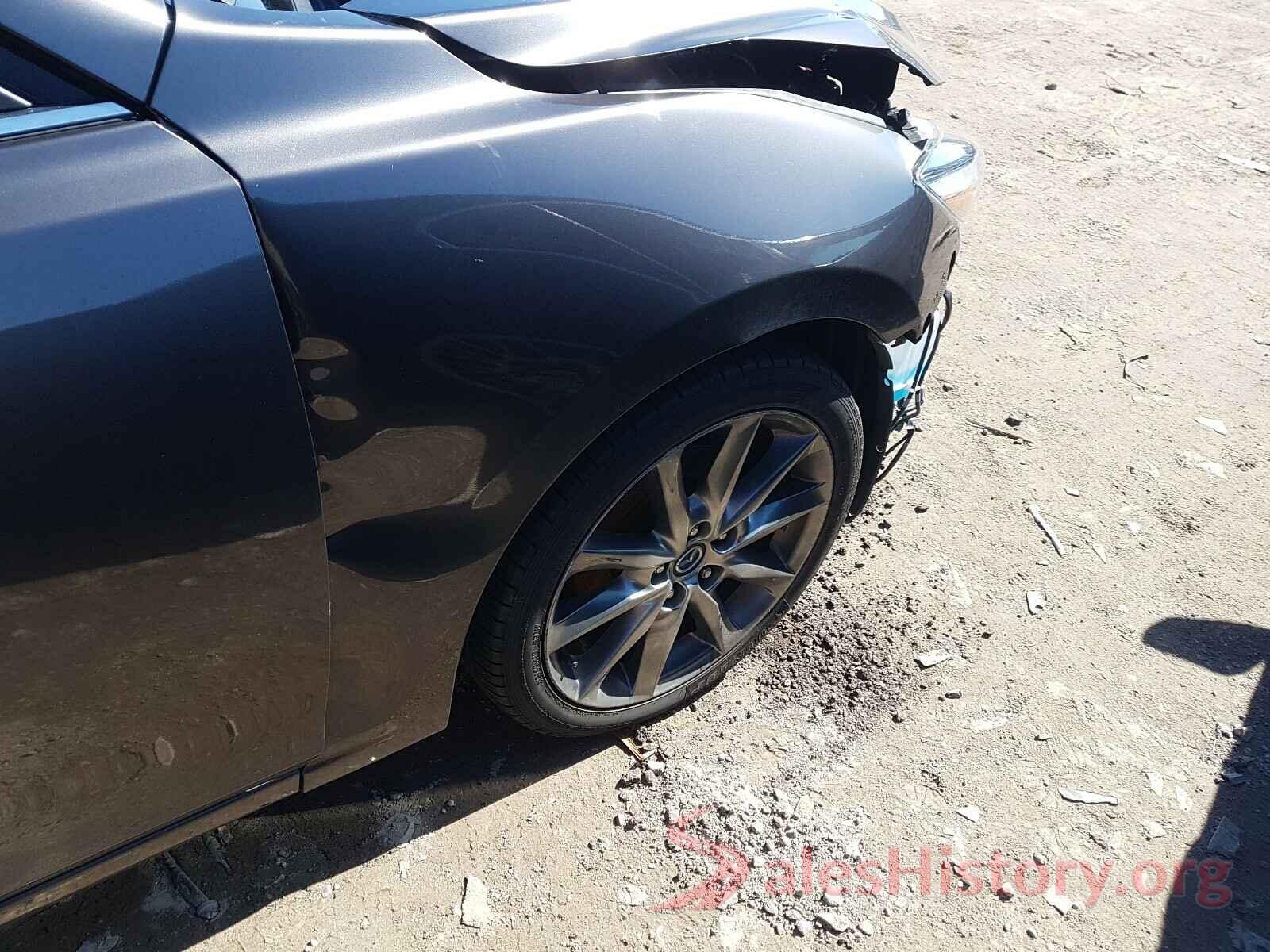 3MZBN1L36JM268861 2018 MAZDA 3