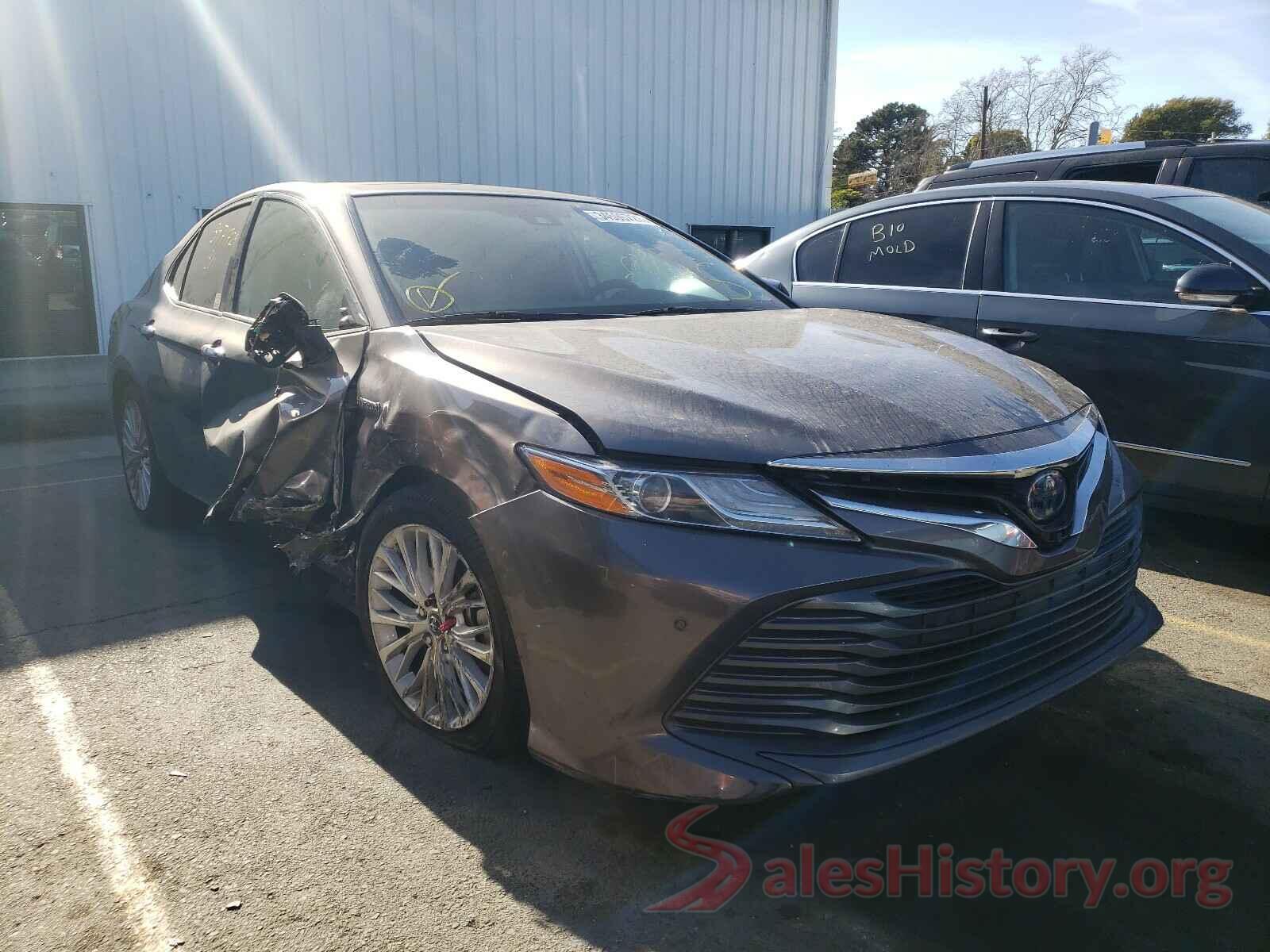 4T1B21HK9JU001278 2018 TOYOTA CAMRY