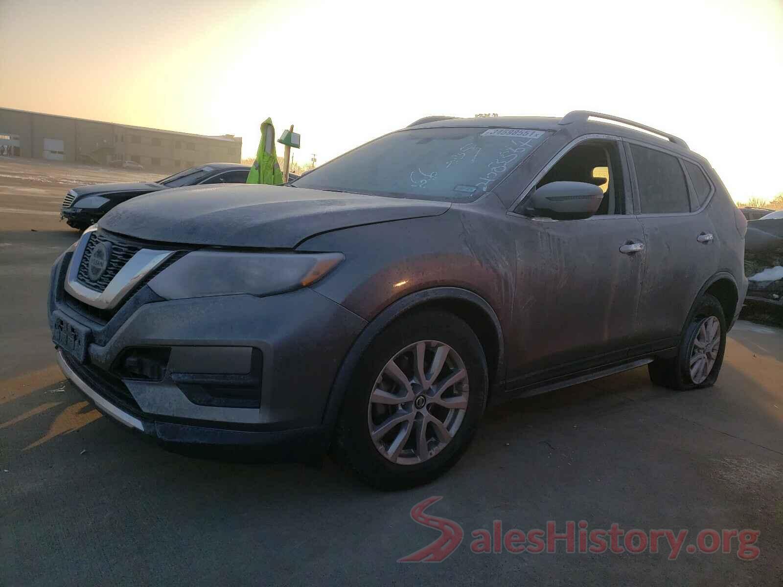 KNMAT2MT6JP509482 2018 NISSAN ROGUE