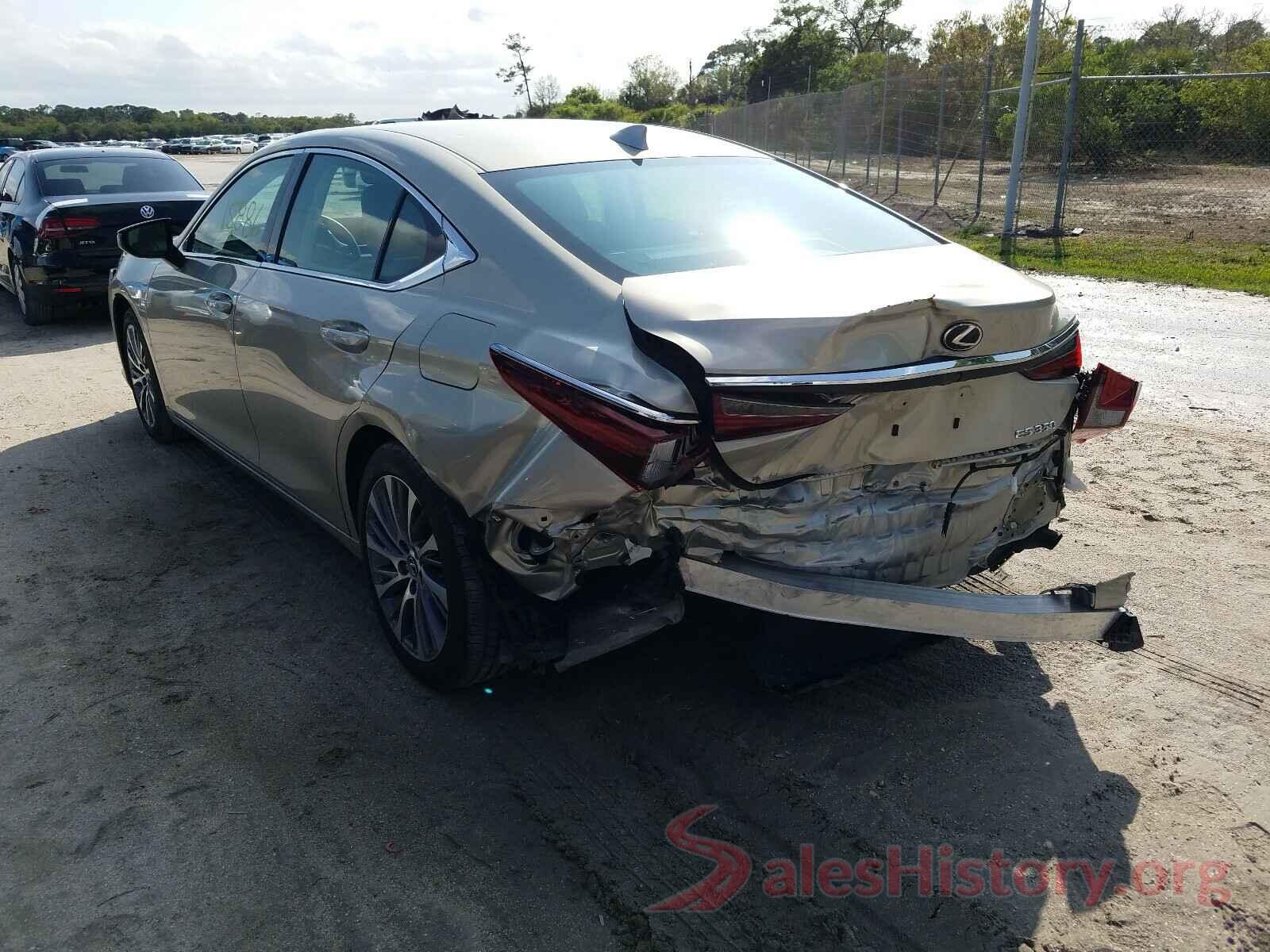 58ABZ1B10KU015768 2019 LEXUS ES350