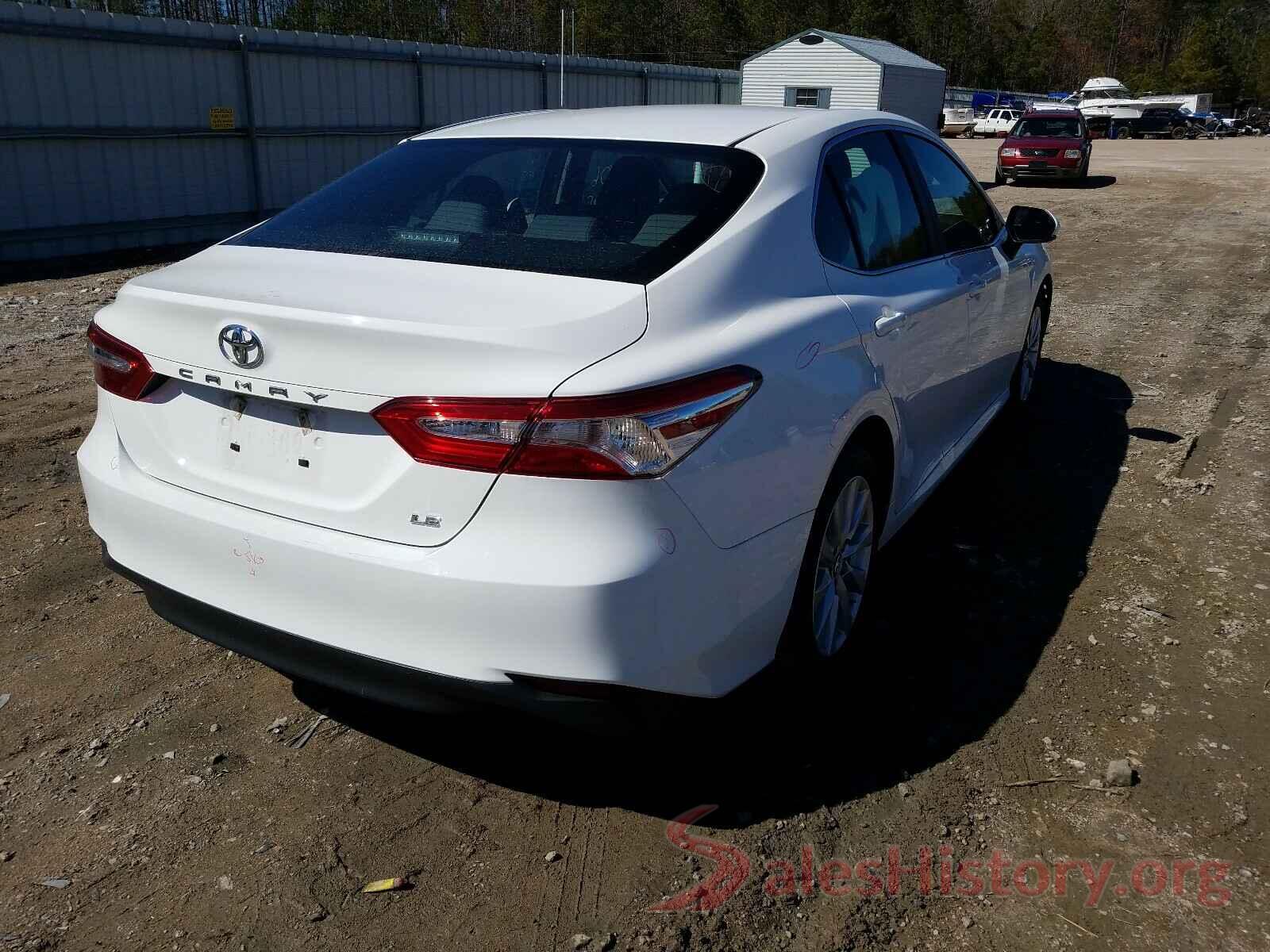 4T1B11HK0JU599117 2018 TOYOTA CAMRY