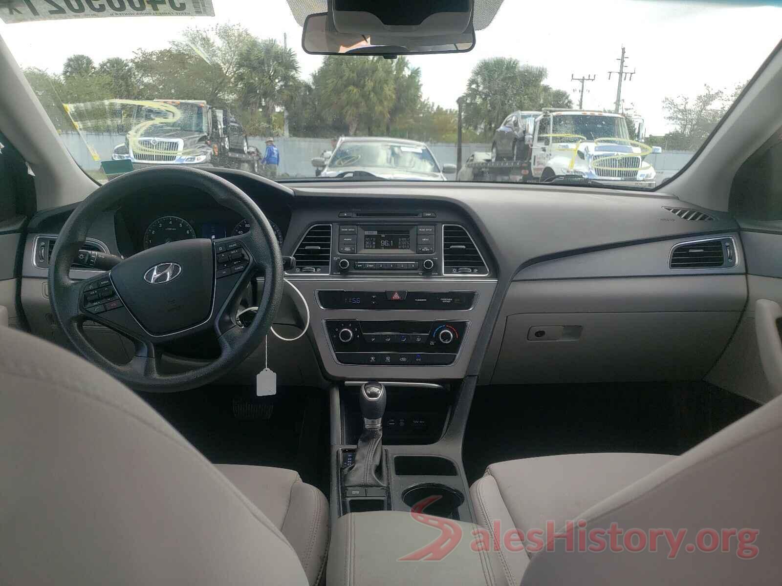 5NPE24AF8HH568666 2017 HYUNDAI SONATA