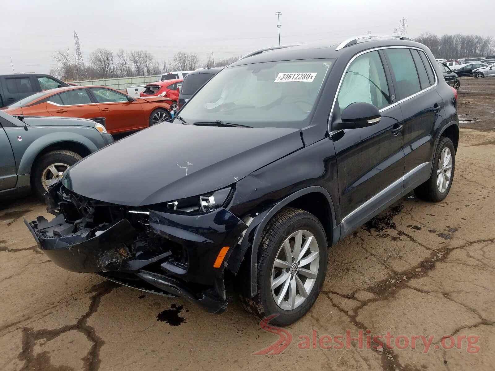 WVGSV7AX2HK011589 2017 VOLKSWAGEN TIGUAN