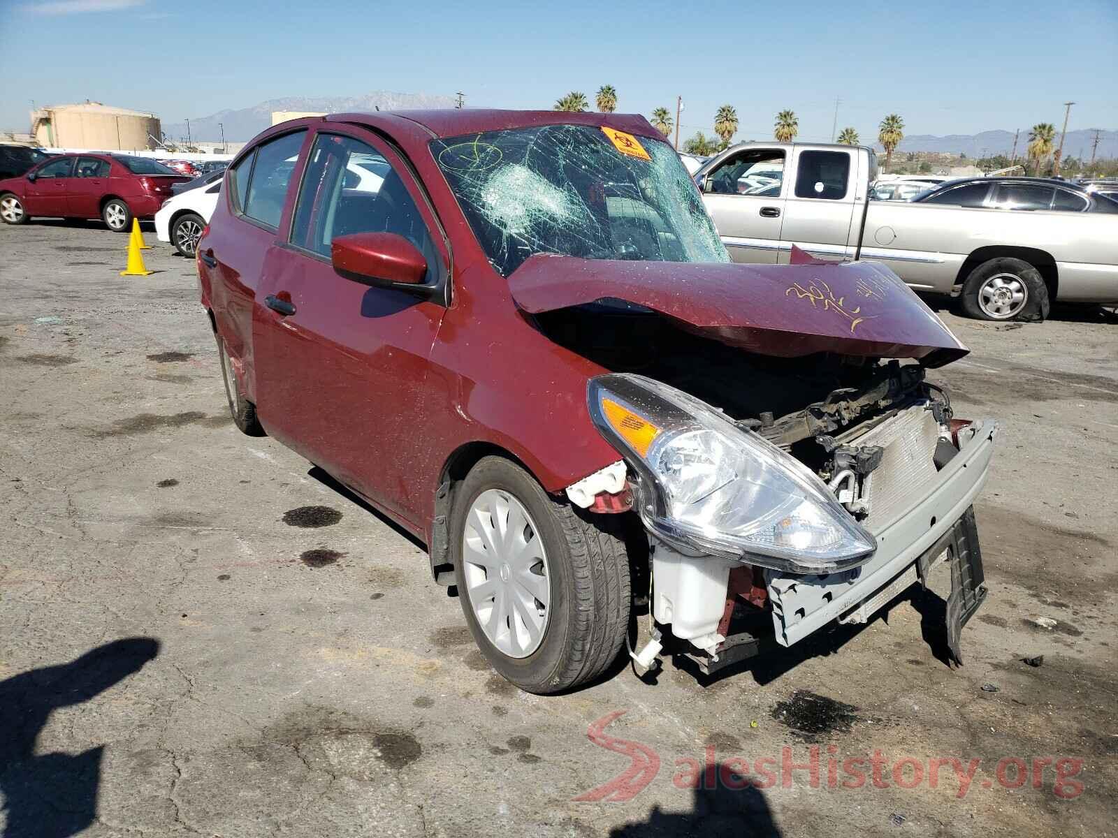 3N1CN7AP2JL887577 2018 NISSAN VERSA