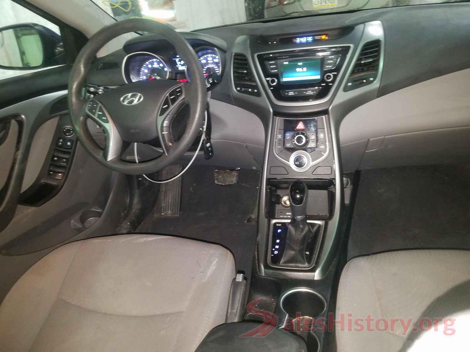 5NPDH4AE4GH688948 2016 HYUNDAI ELANTRA