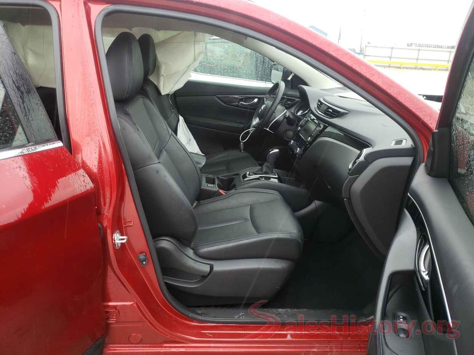 JN1BJ1CR0KW318208 2019 NISSAN ROGUE