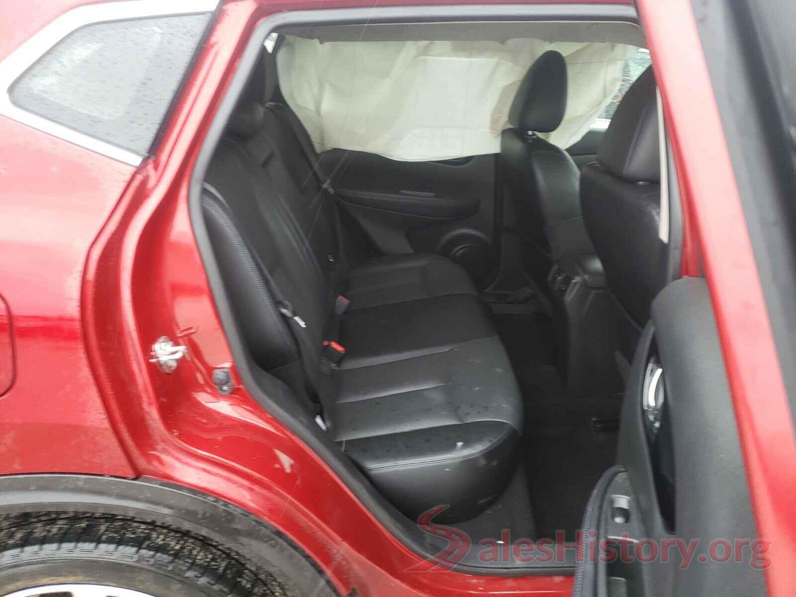 JN1BJ1CR0KW318208 2019 NISSAN ROGUE