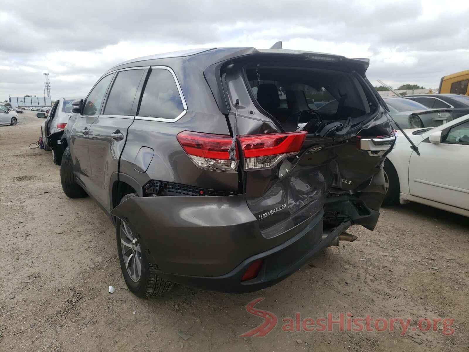 5TDKZRFH7KS554118 2019 TOYOTA HIGHLANDER