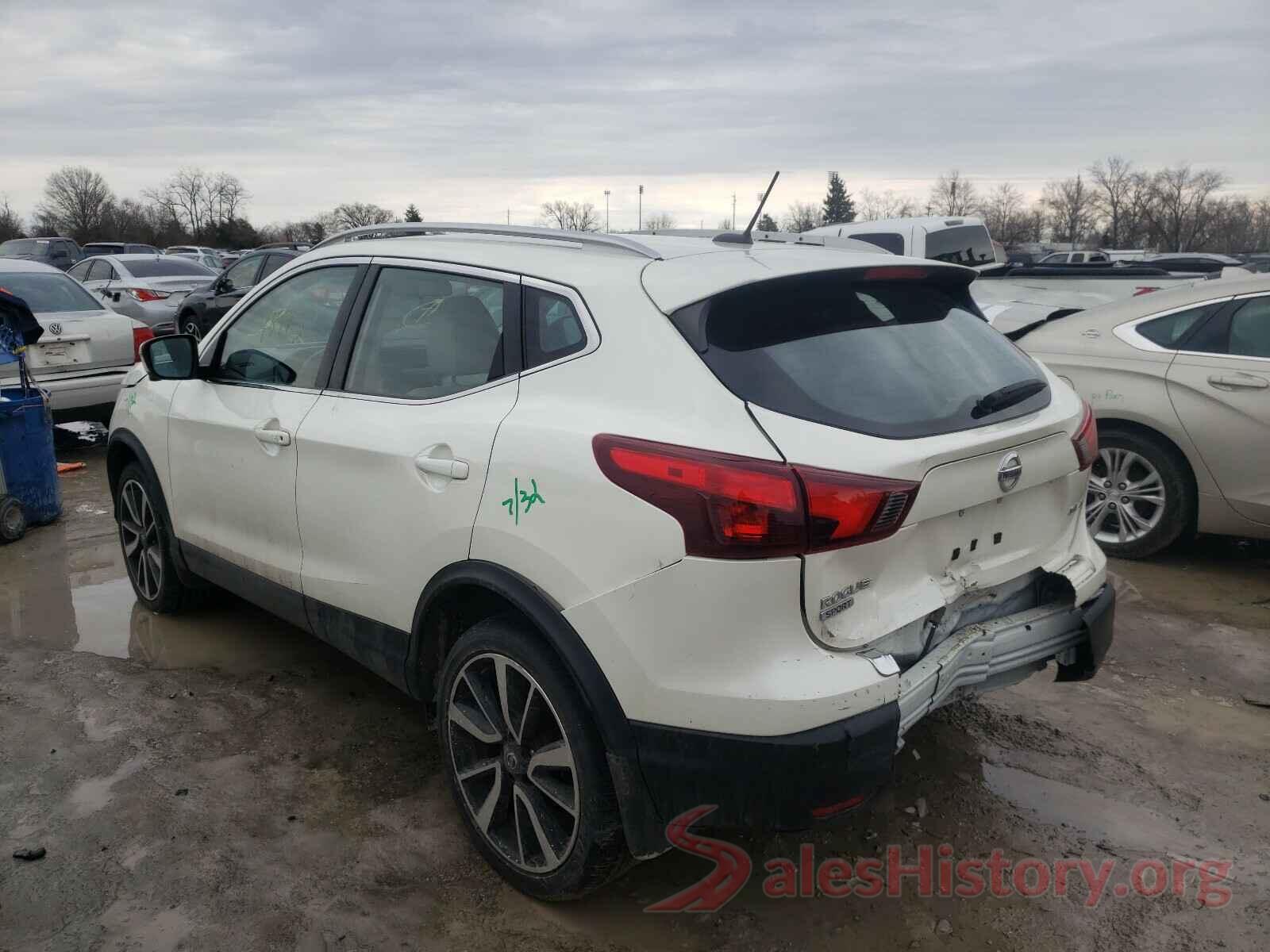 JN1BJ1CR6JW600352 2018 NISSAN ROGUE