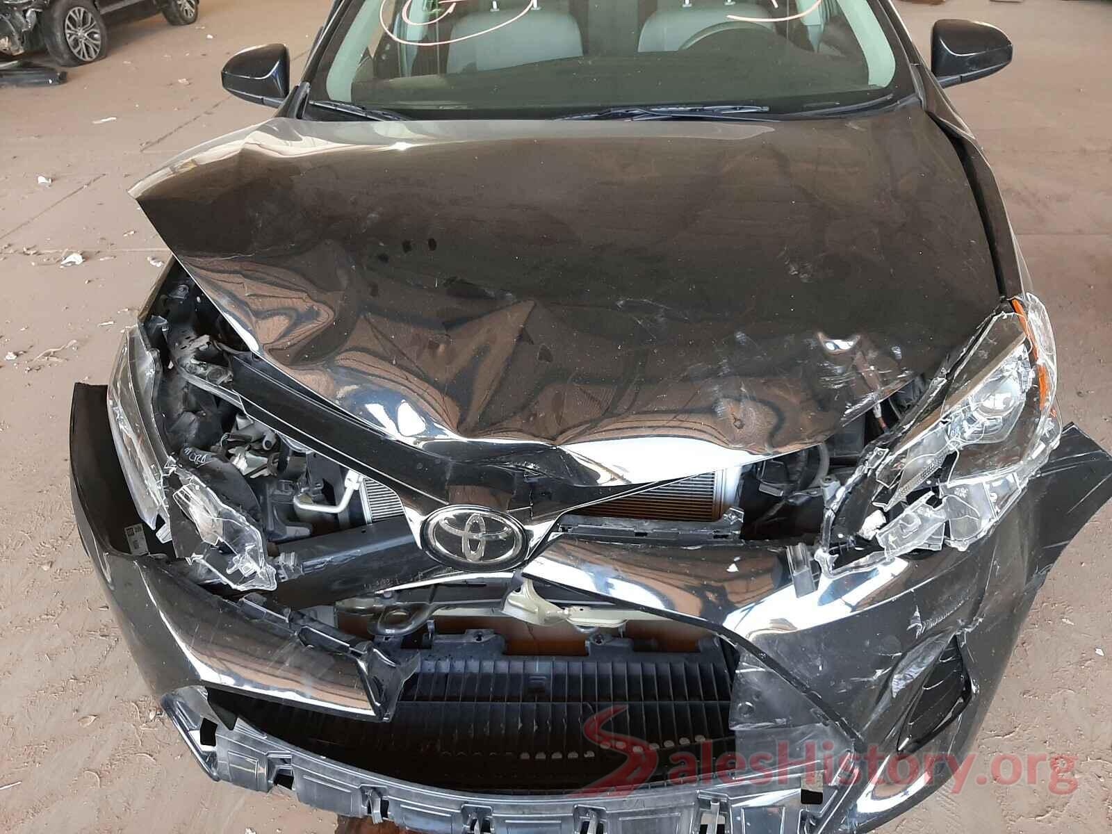 2T1BURHE0JC044010 2018 TOYOTA COROLLA