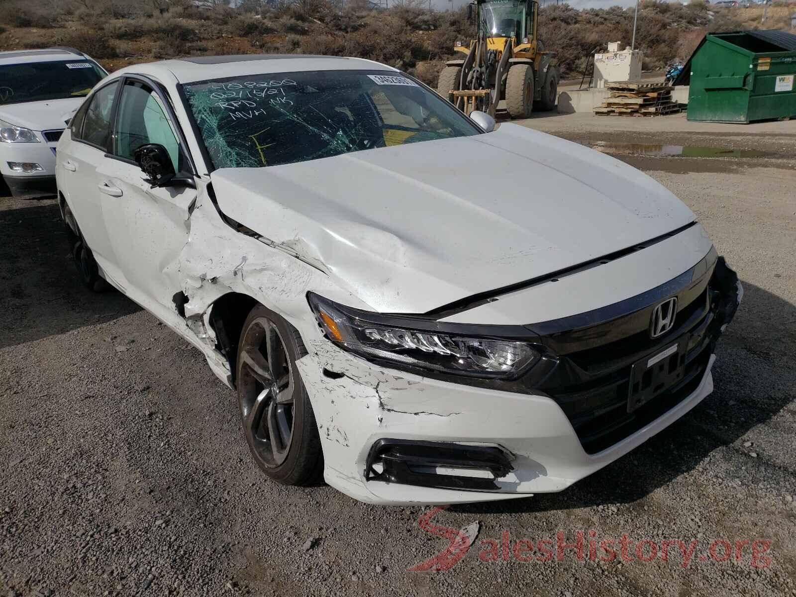 1HGCV2F33JA013740 2018 HONDA ACCORD