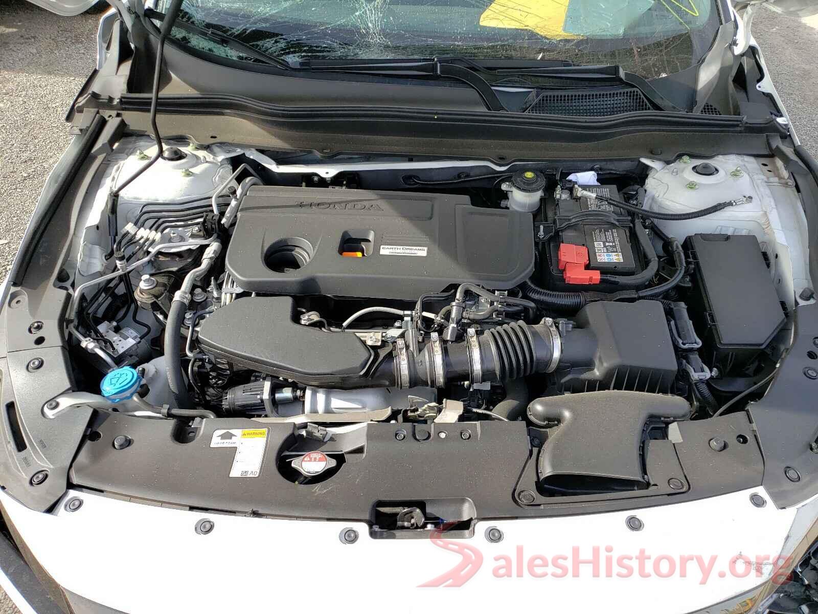 1HGCV2F33JA013740 2018 HONDA ACCORD