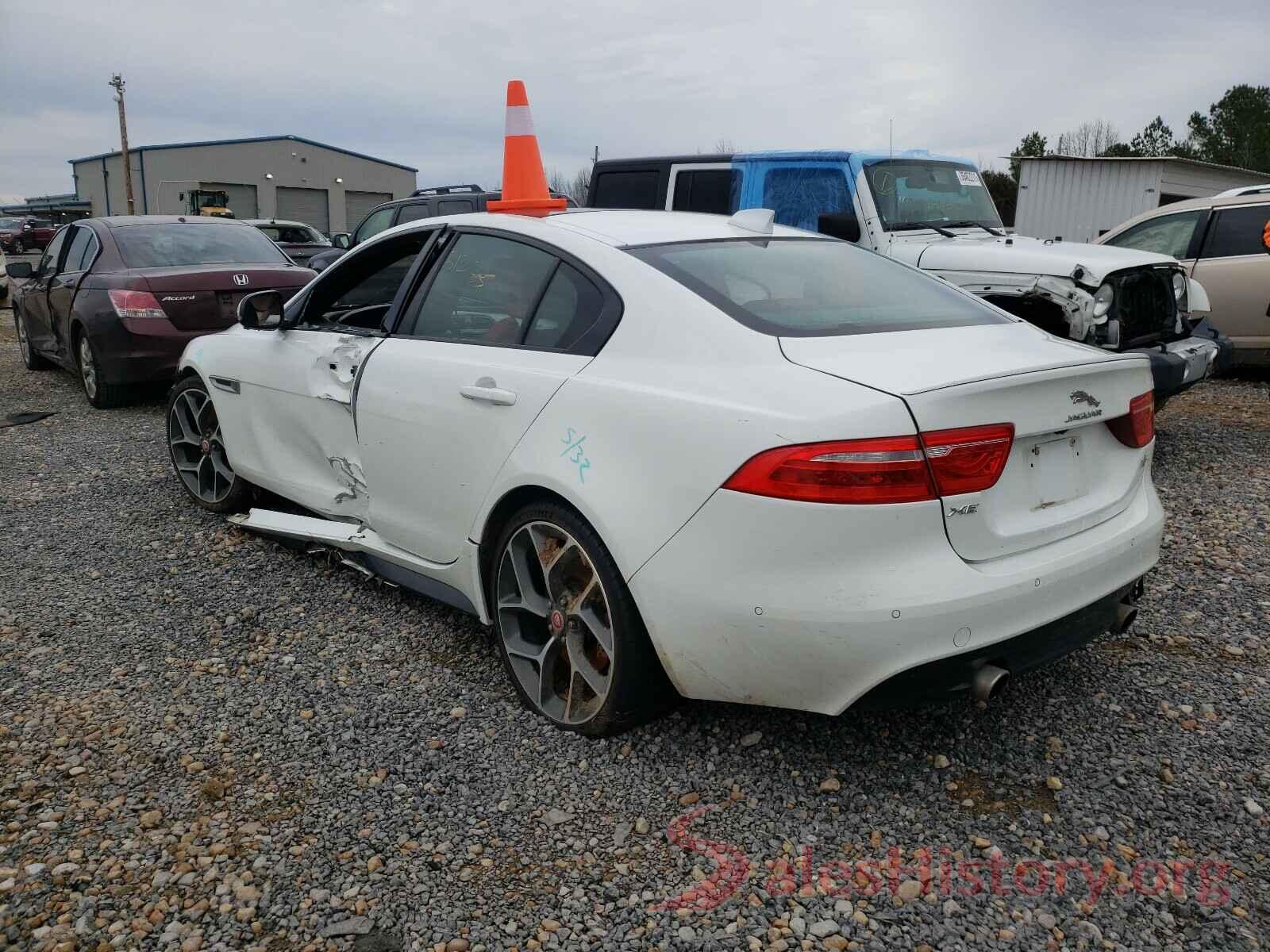 SAJAG4FV5JCP25279 2018 JAGUAR XE