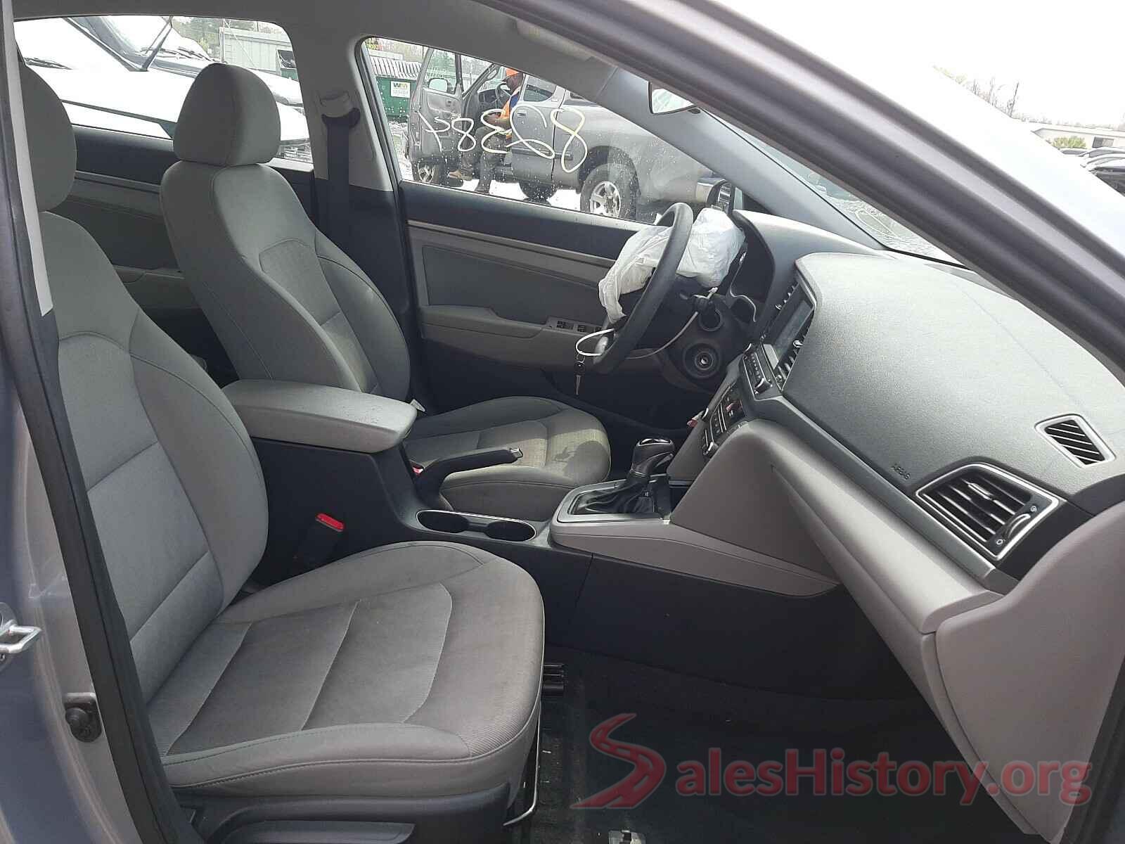 5NPD84LF8HH076565 2017 HYUNDAI ELANTRA