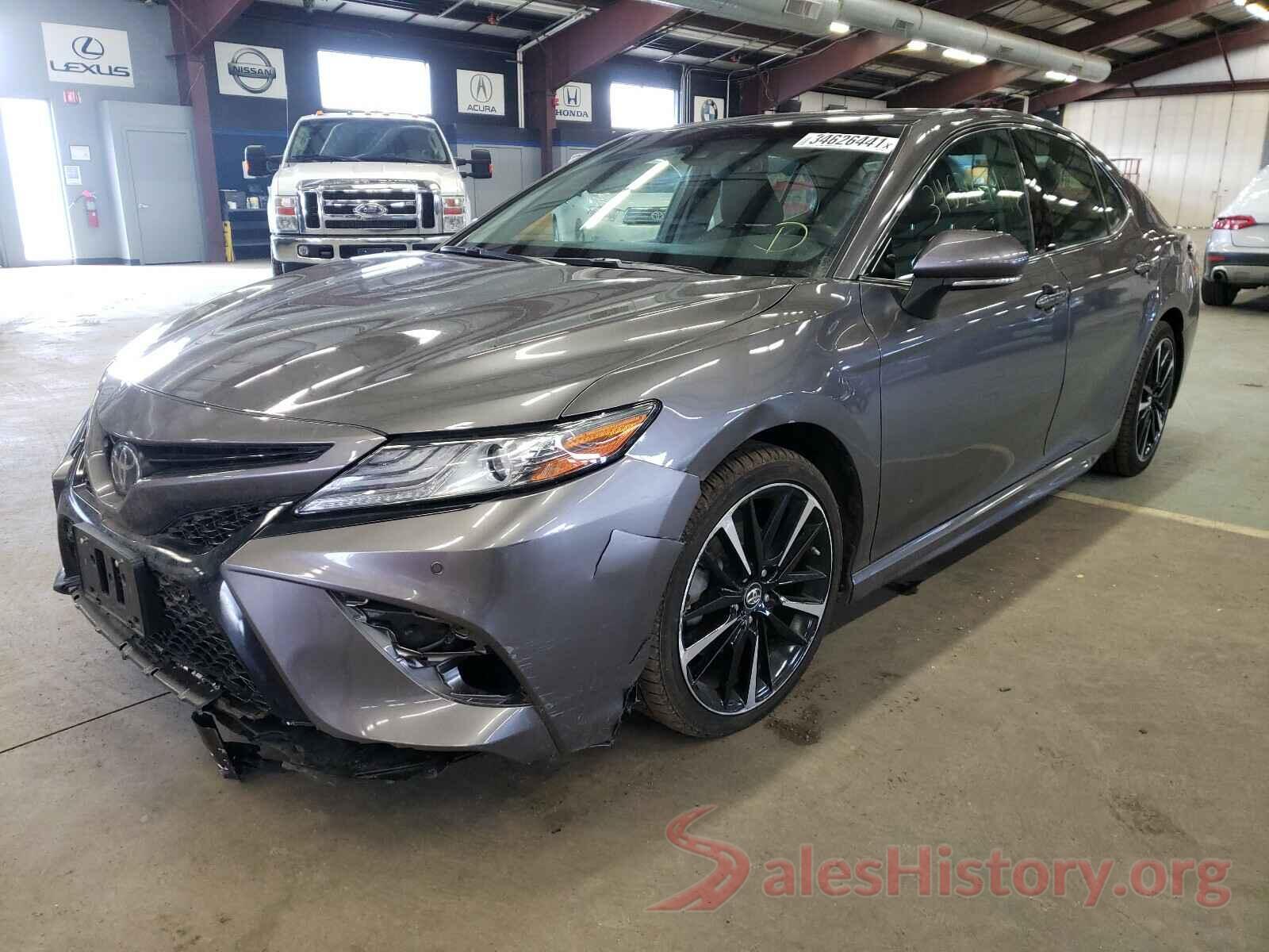 4T1B61HK6JU074919 2018 TOYOTA CAMRY