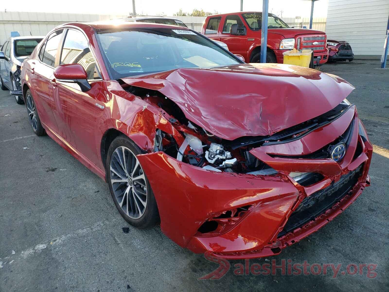 4T1J31AKXLU015048 2020 TOYOTA CAMRY