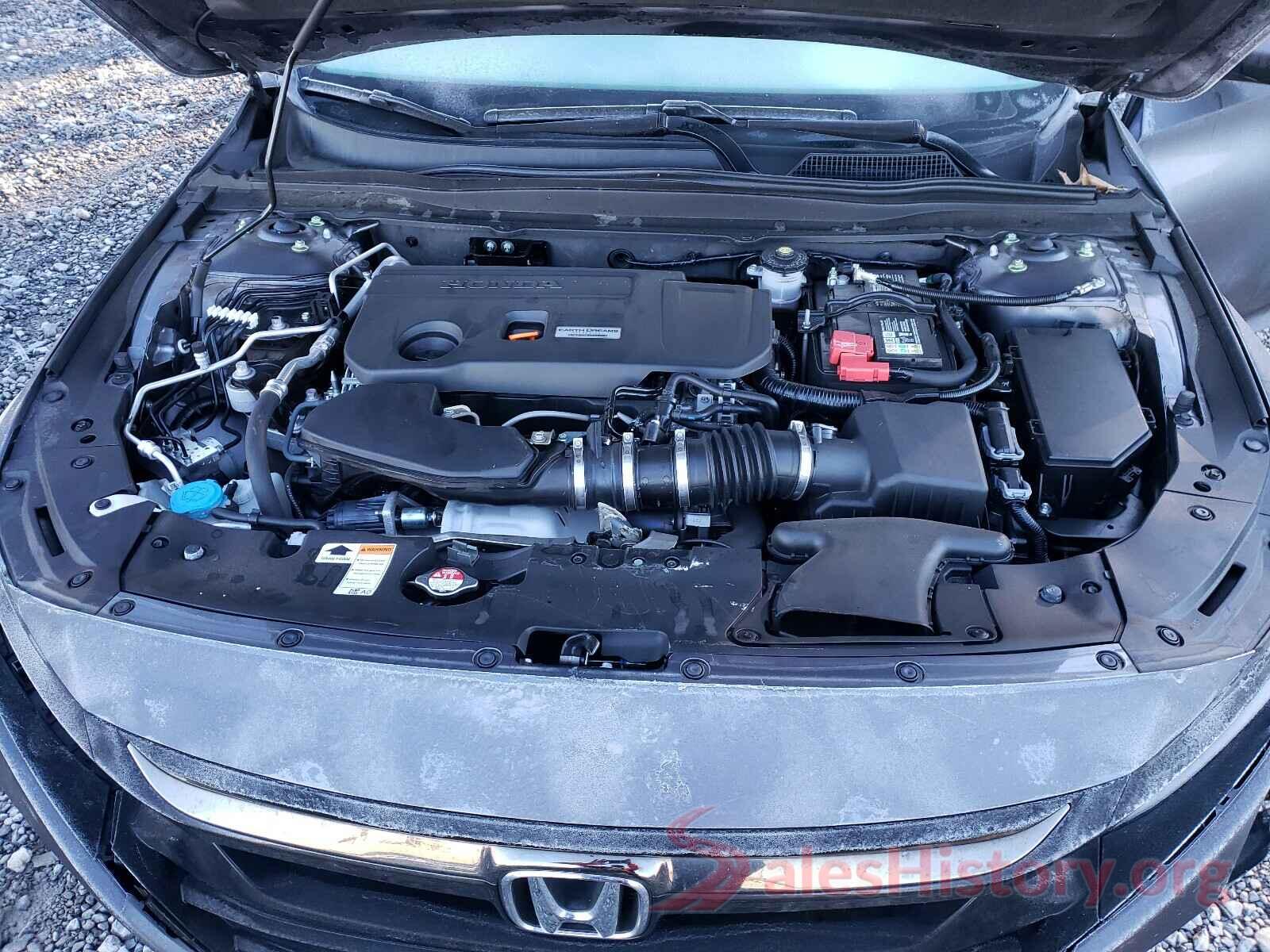 1HGCV2E33JA050143 2018 HONDA ACCORD