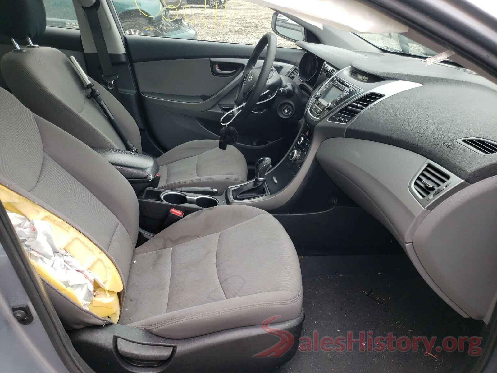 5NPDH4AE8GH790298 2016 HYUNDAI ELANTRA