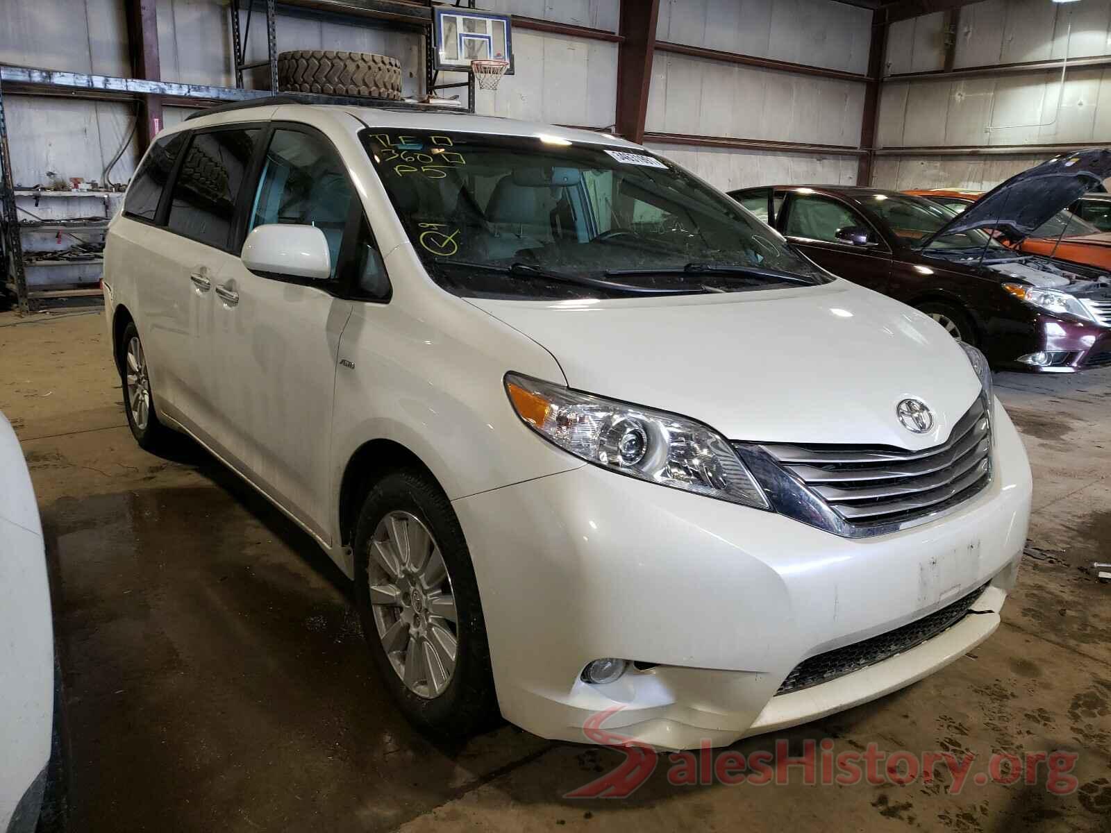 5TDDZ3DC8HS182634 2017 TOYOTA SIENNA