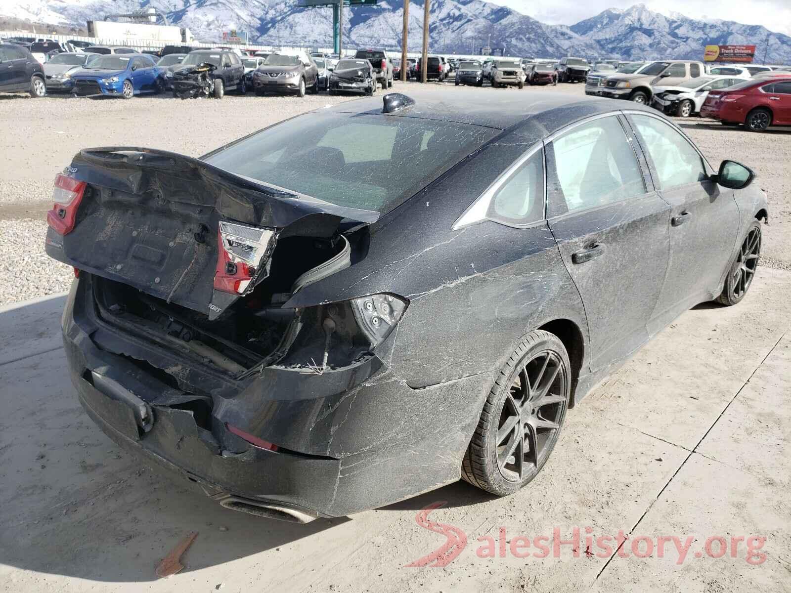 1HGCV1F34JA118040 2018 HONDA ACCORD