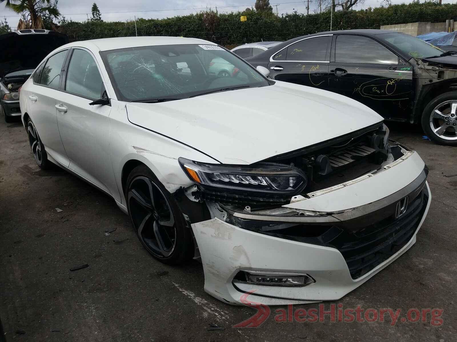 1HGCV1E39JA223190 2018 HONDA ACCORD