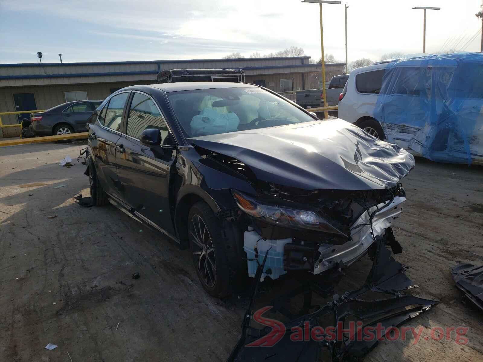 4T1G11AK6MU523387 2021 TOYOTA CAMRY