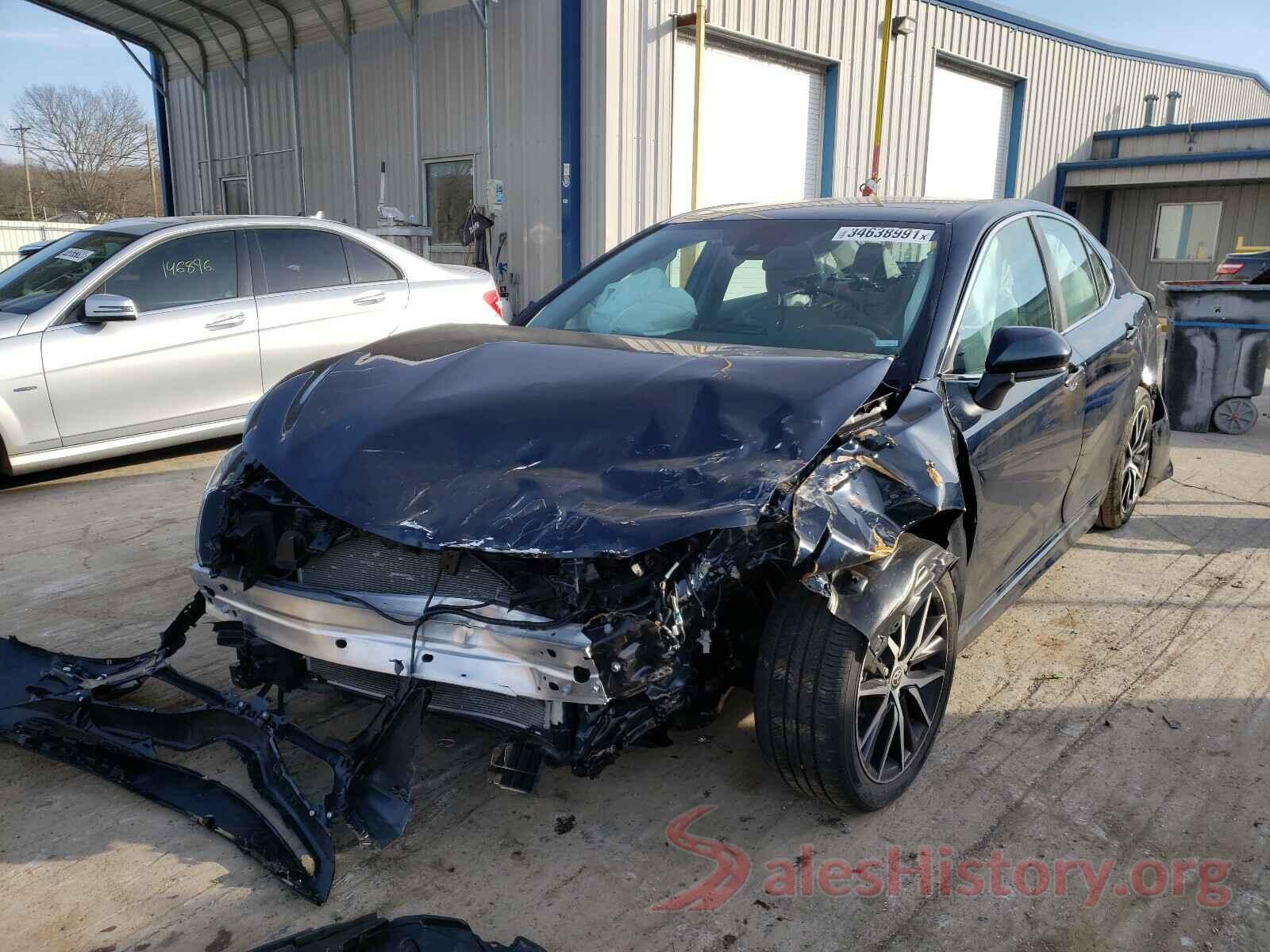 4T1G11AK6MU523387 2021 TOYOTA CAMRY