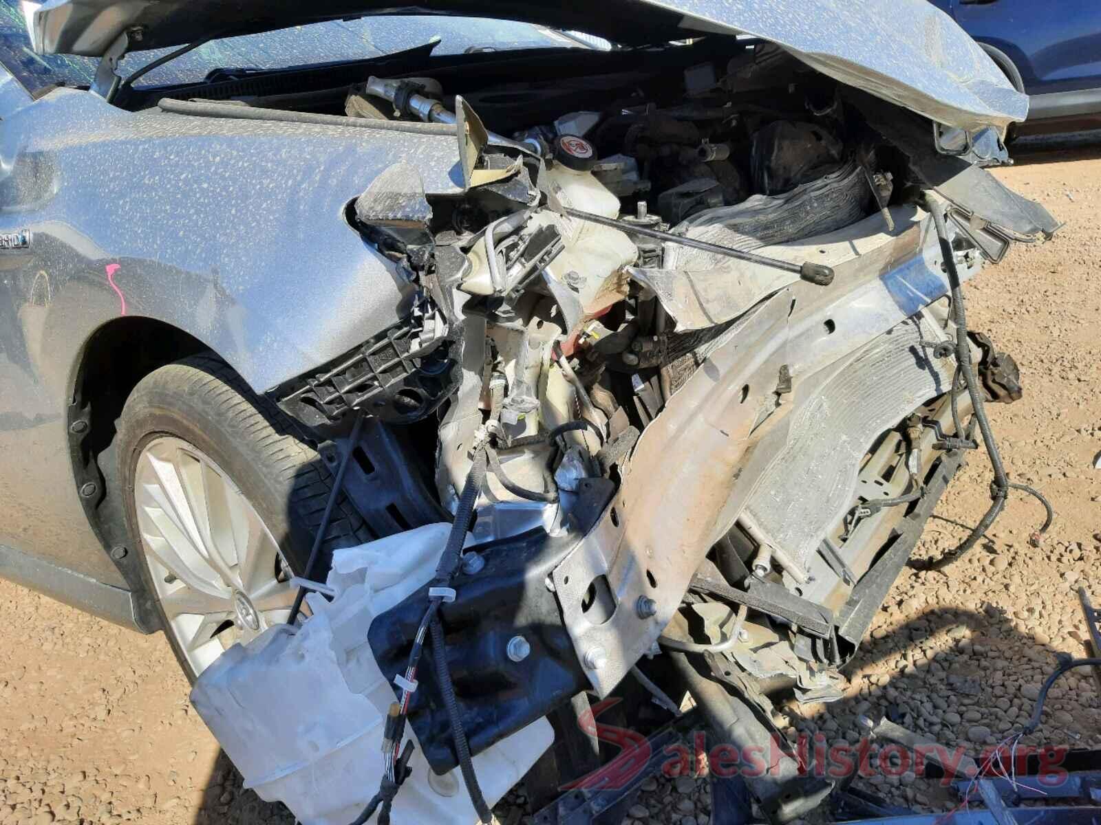 4T1B21HKXJU005842 2018 TOYOTA CAMRY