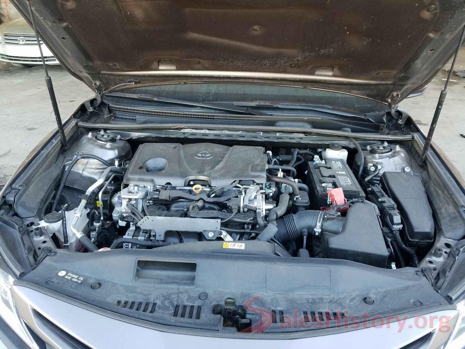 4T1B11HKXJU601780 2018 TOYOTA CAMRY