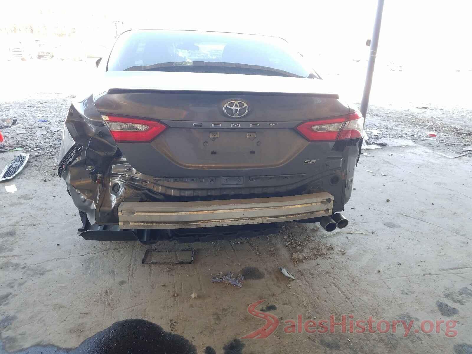 4T1B11HKXJU601780 2018 TOYOTA CAMRY