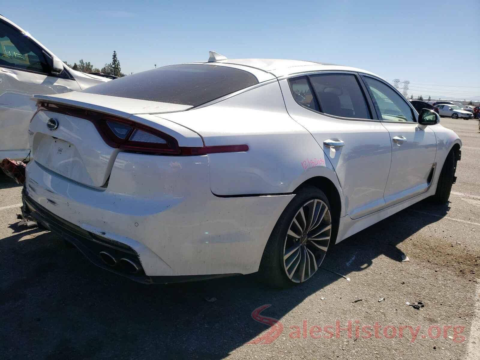 KNAE25LA8J6023779 2018 KIA STINGER