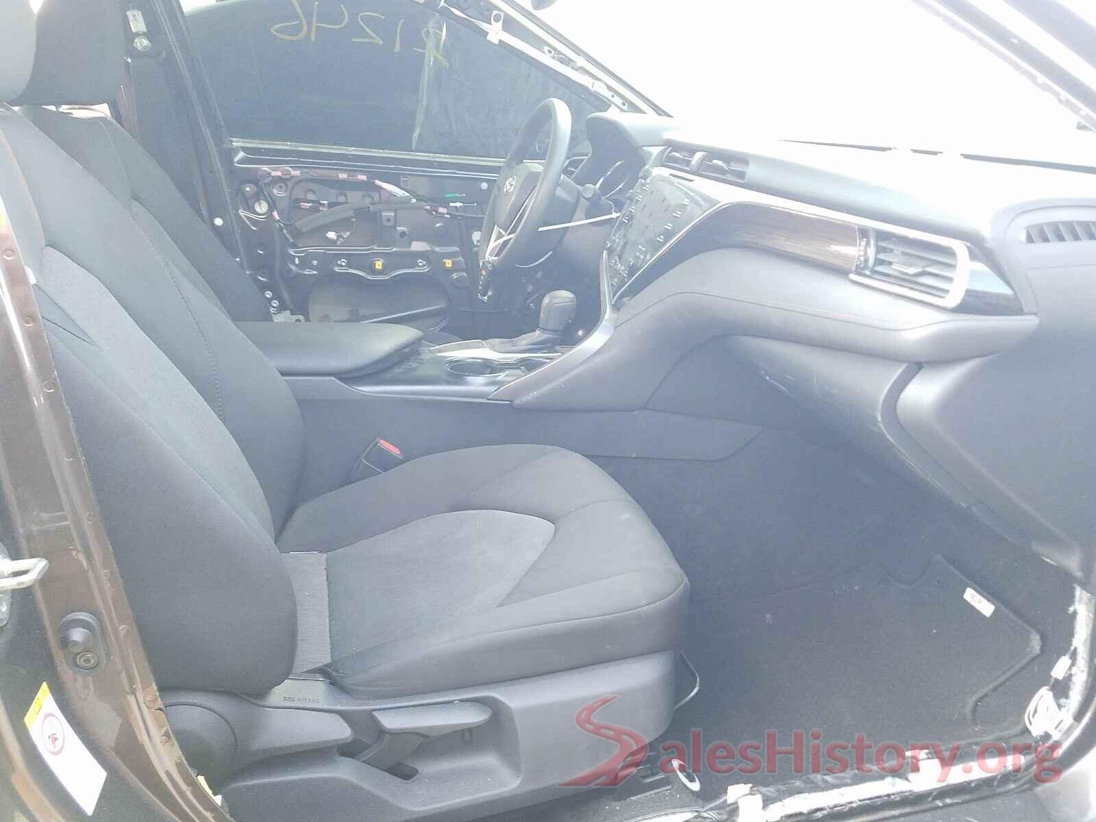 4T1B11HK5JU512070 2018 TOYOTA CAMRY